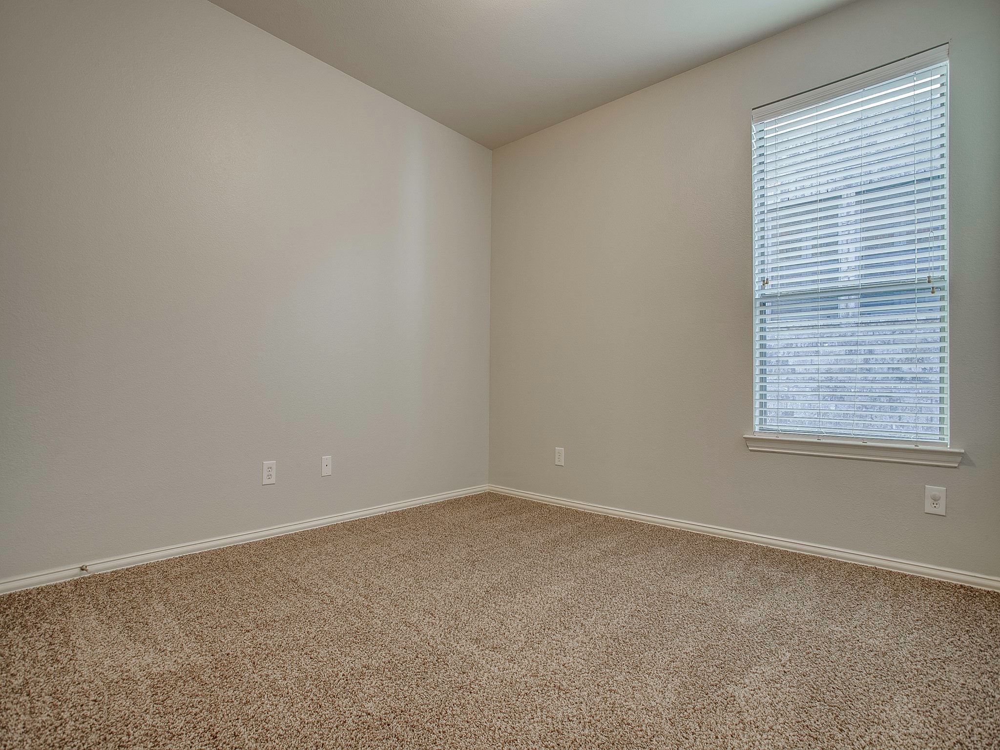 2010 Heather Glen Drive