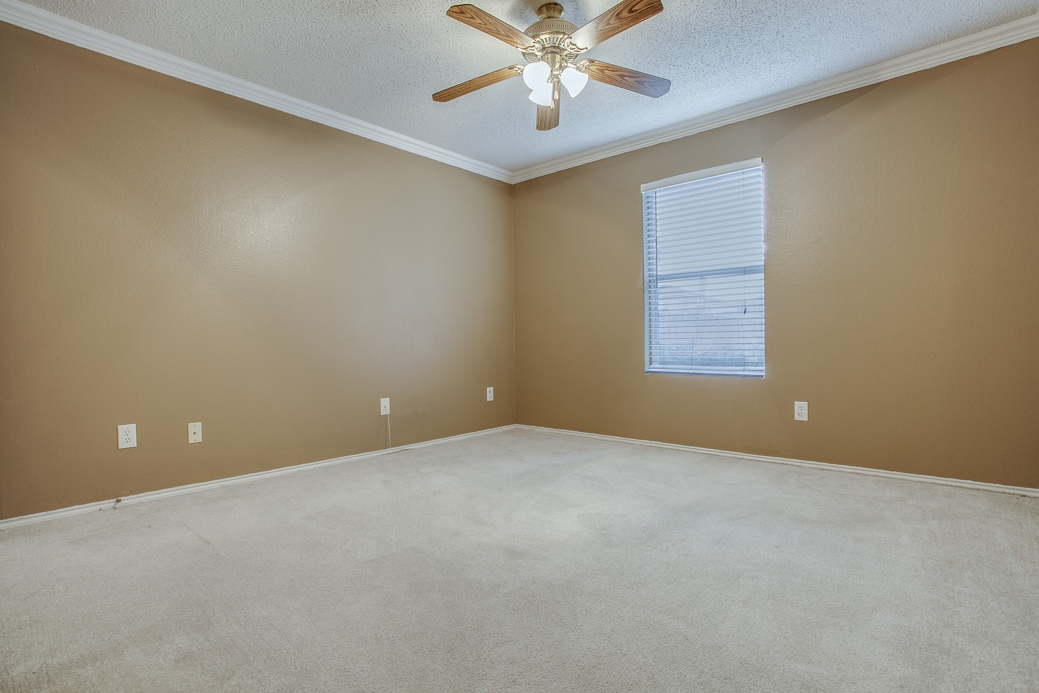 1532 Glenwick Drive