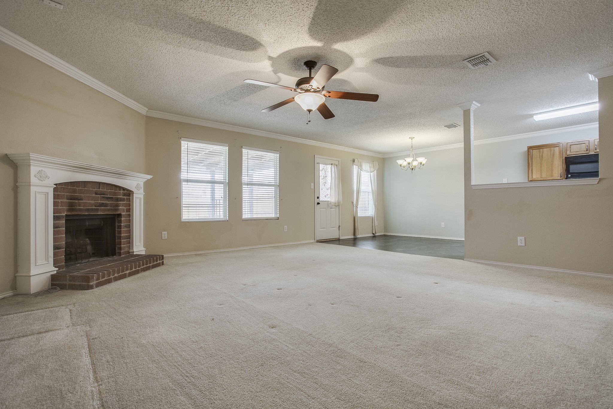 1532 Glenwick Drive