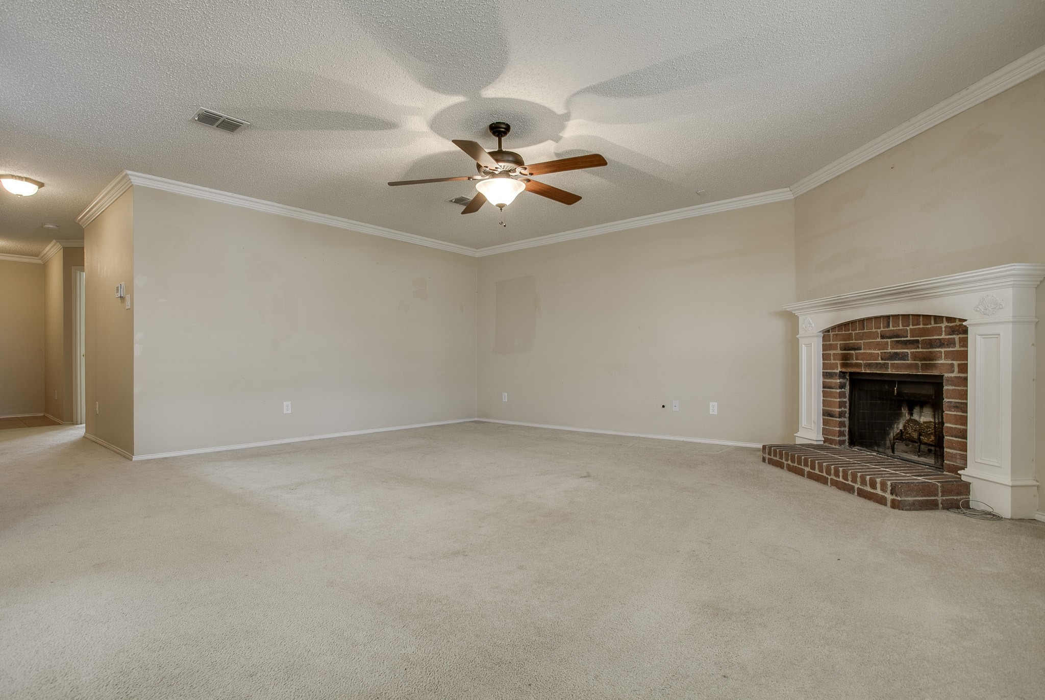 1532 Glenwick Drive