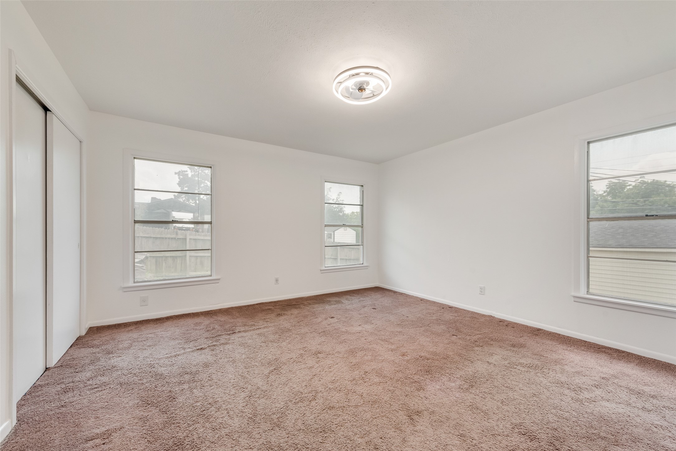 3605 Rock Bluff Drive