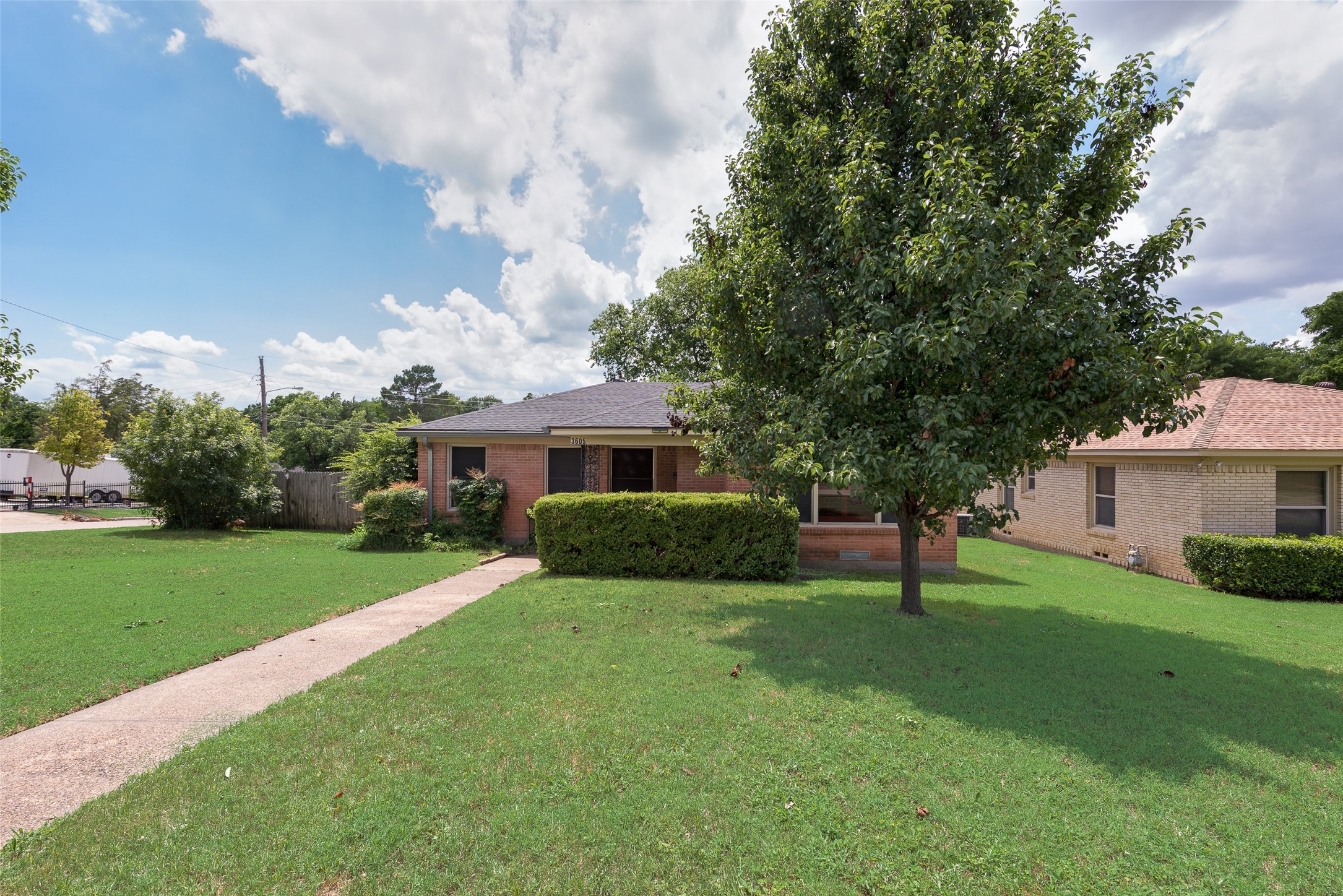 3605 Rock Bluff Drive