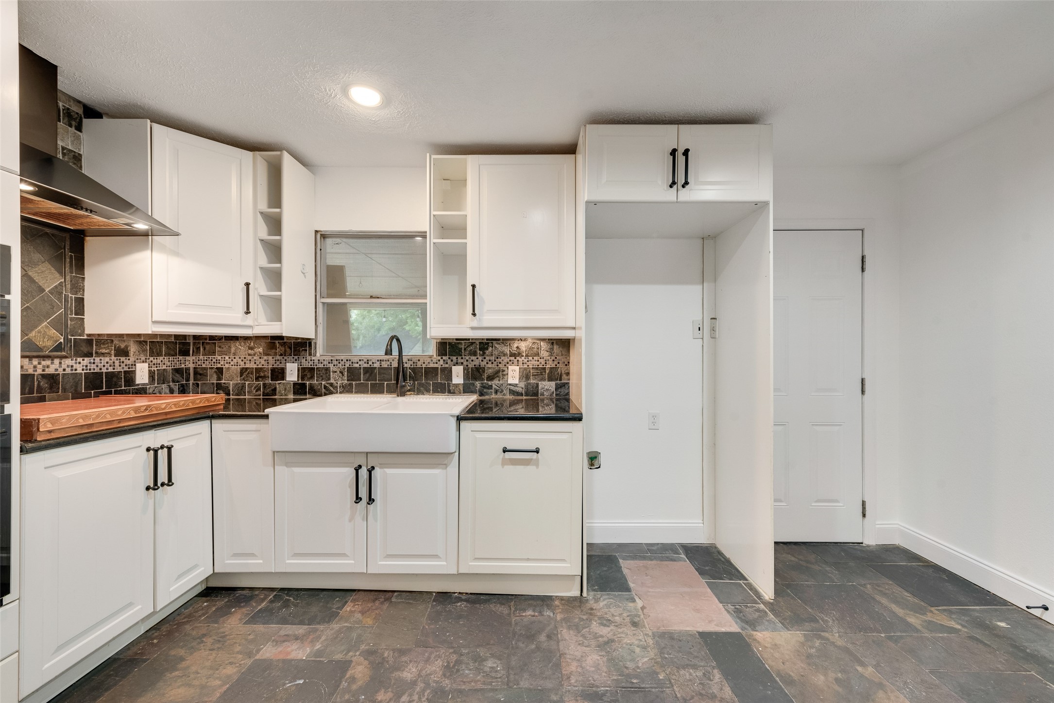 3605 Rock Bluff Drive