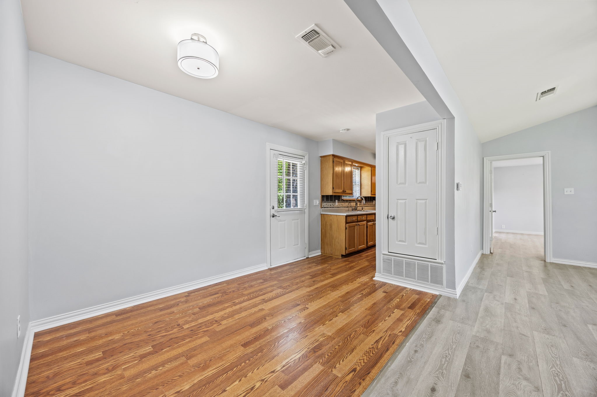 3602 Bent Oak Street E