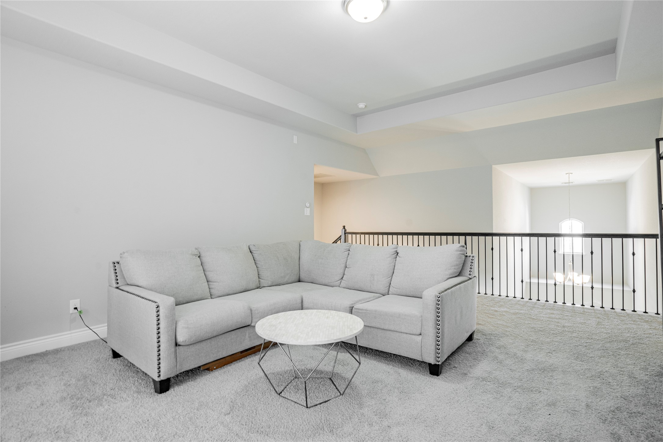 1507 Calcot Lane