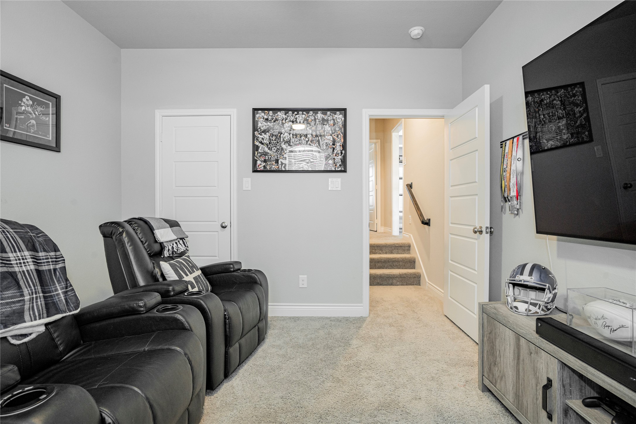 1507 Calcot Lane
