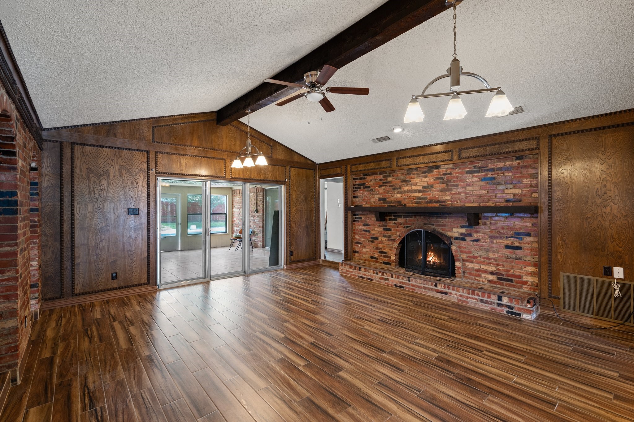 110 S Capri Drive