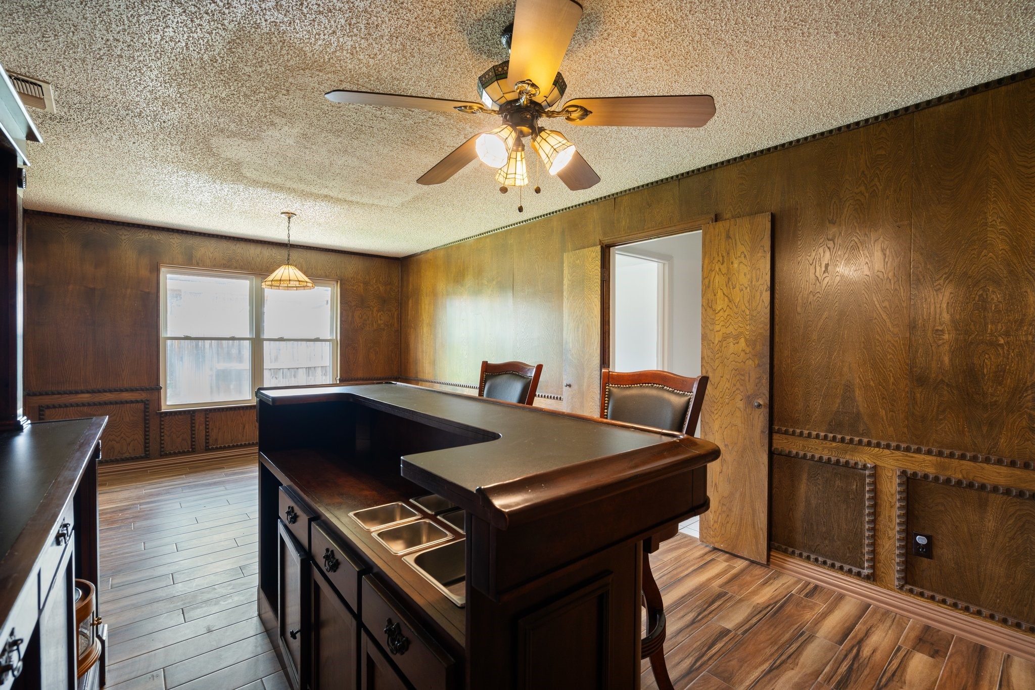 110 S Capri Drive
