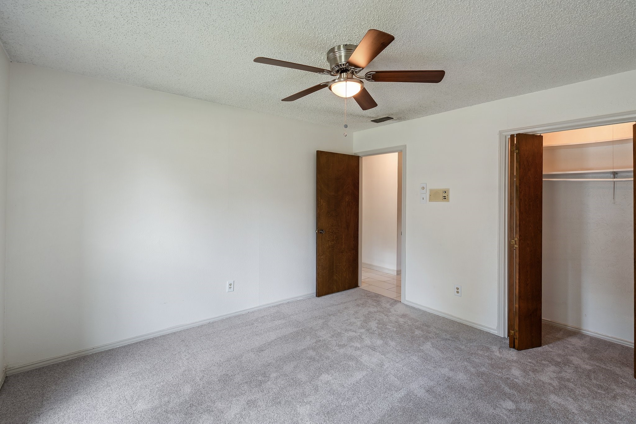 110 S Capri Drive