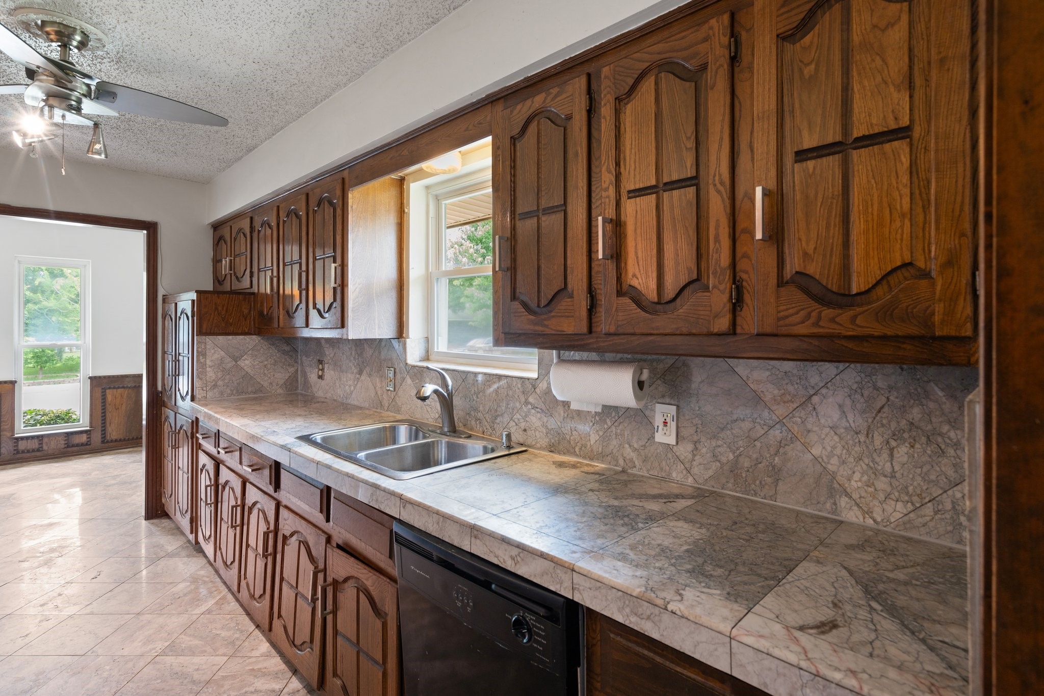 110 S Capri Drive