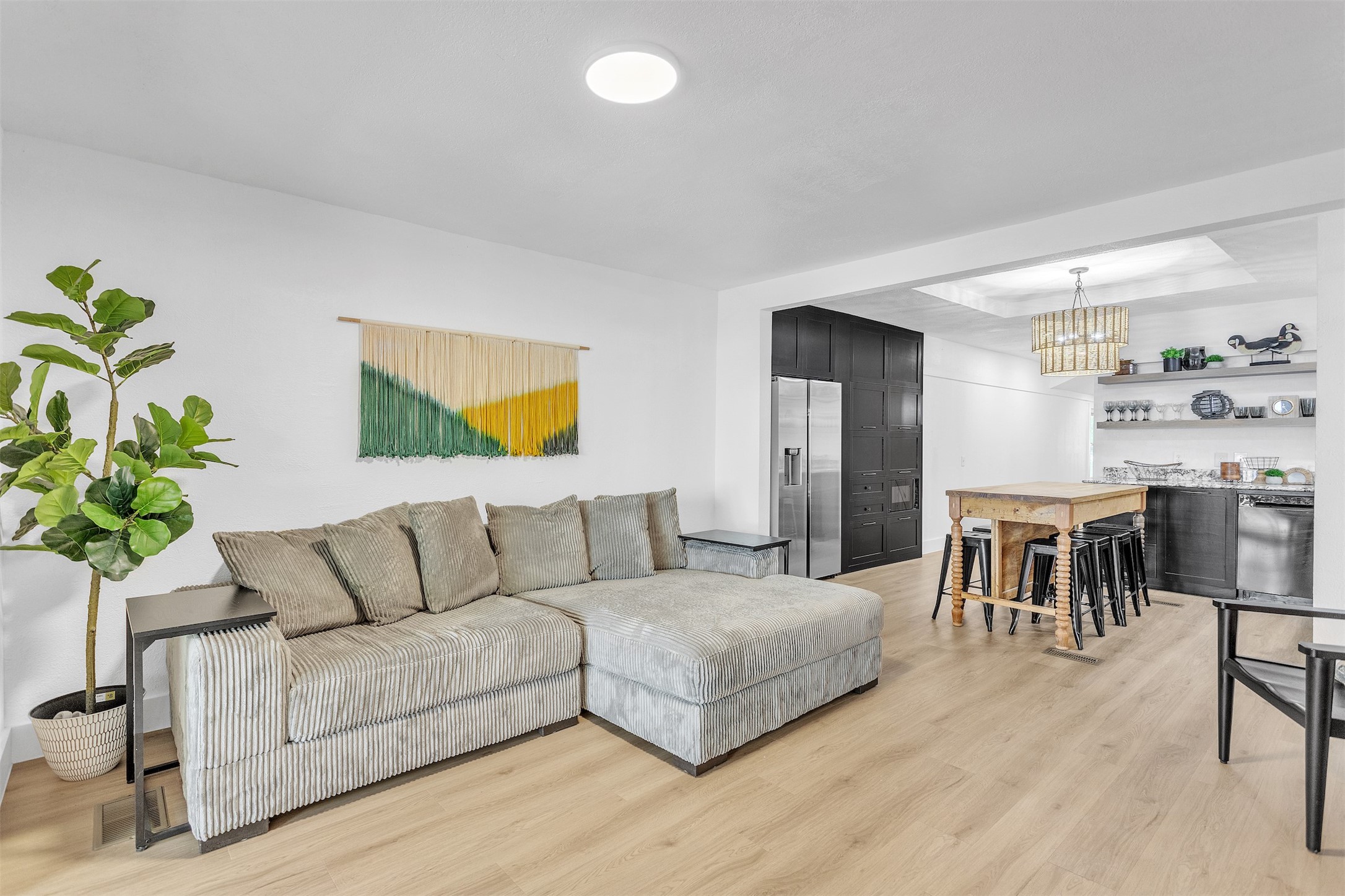 10032 Brinwood Drive