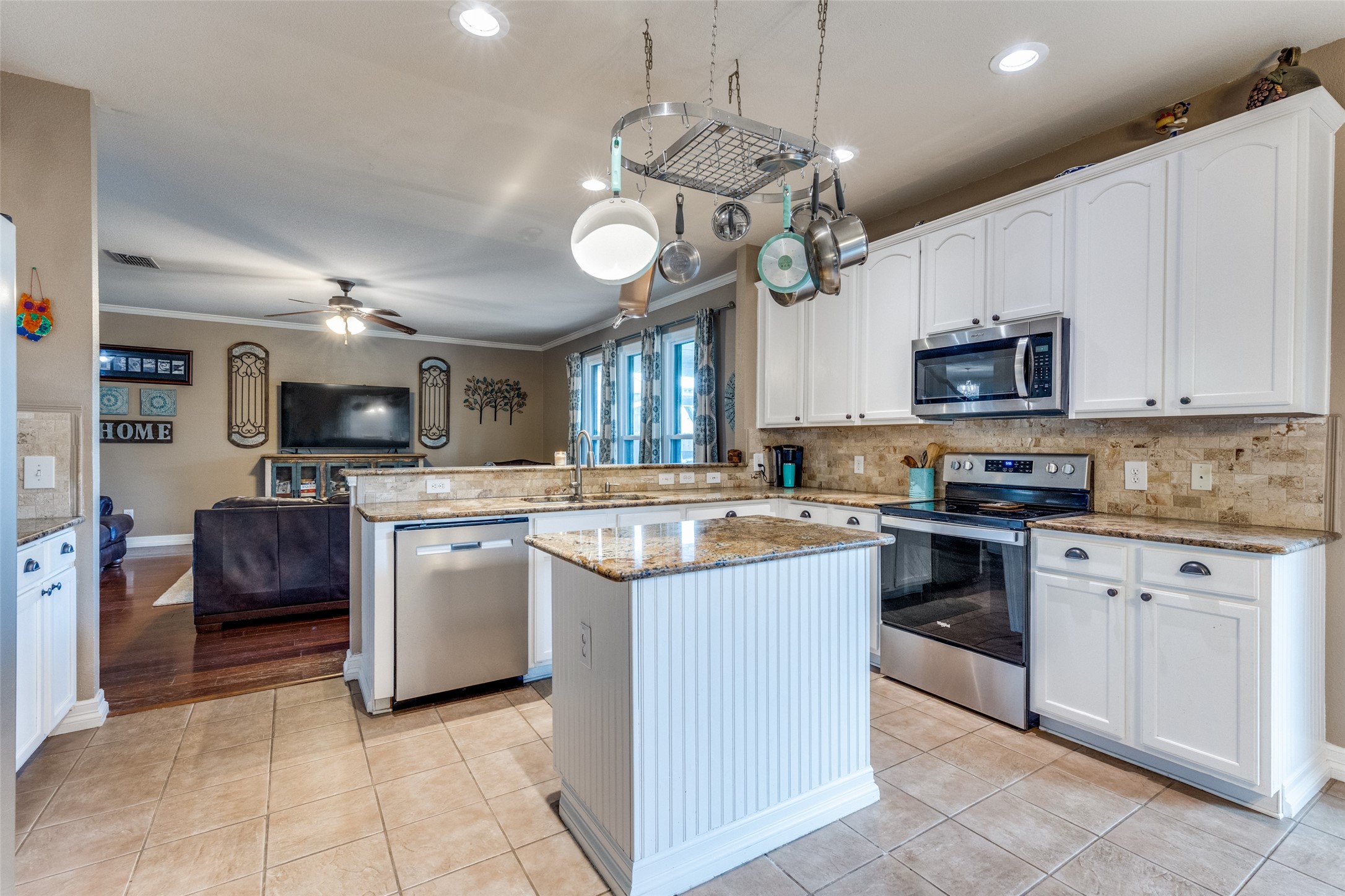 1328 Castlegar Lane