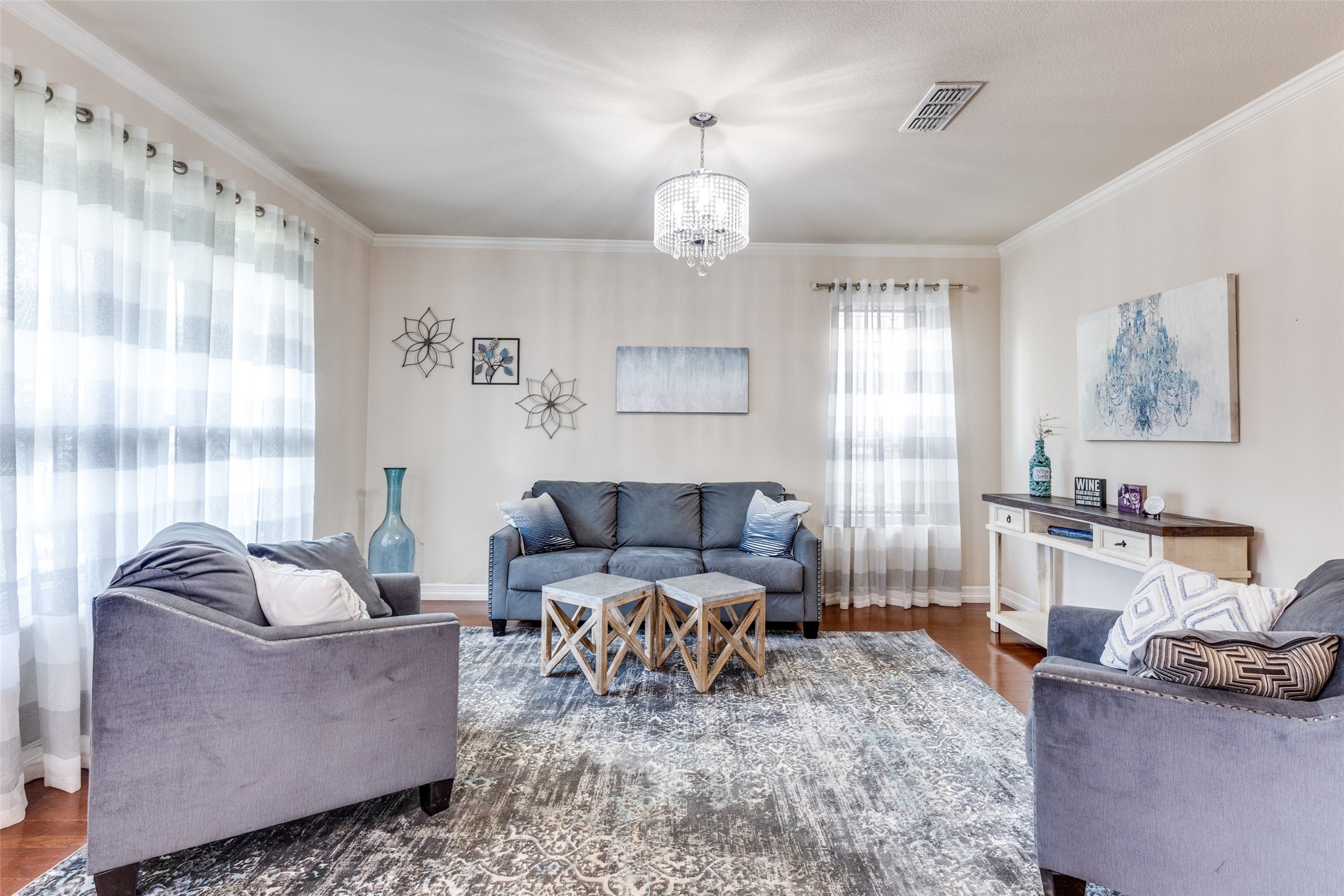 1328 Castlegar Lane