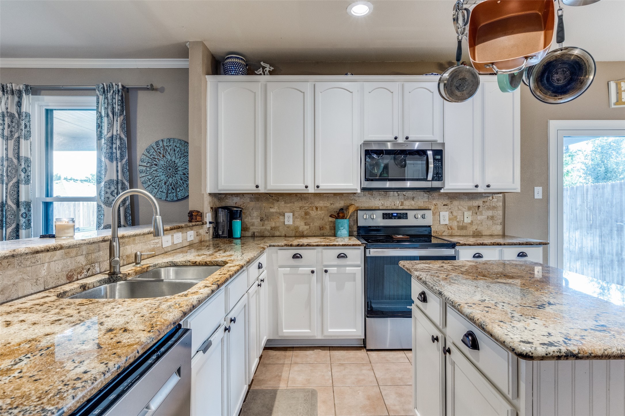 1328 Castlegar Lane