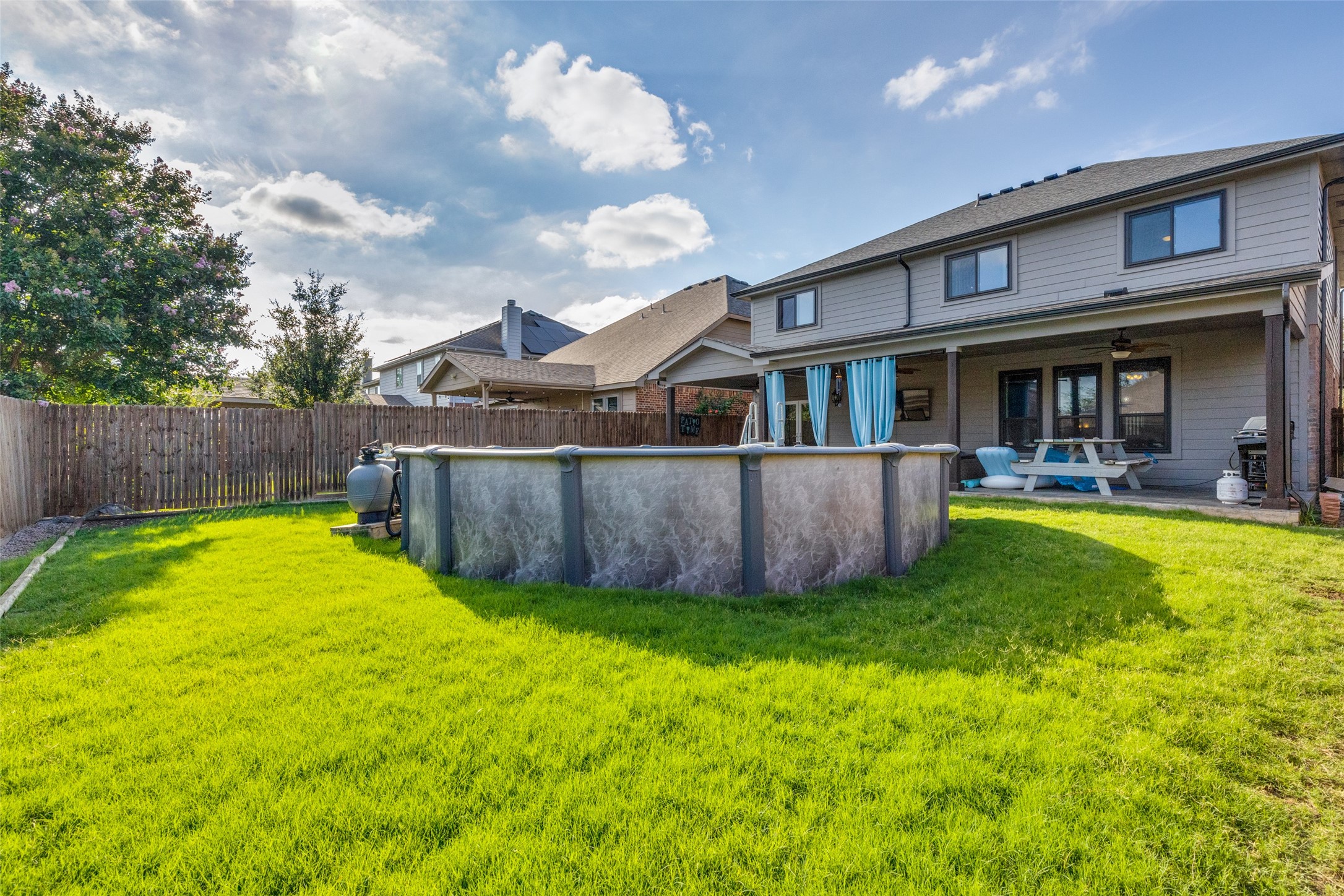 1328 Castlegar Lane