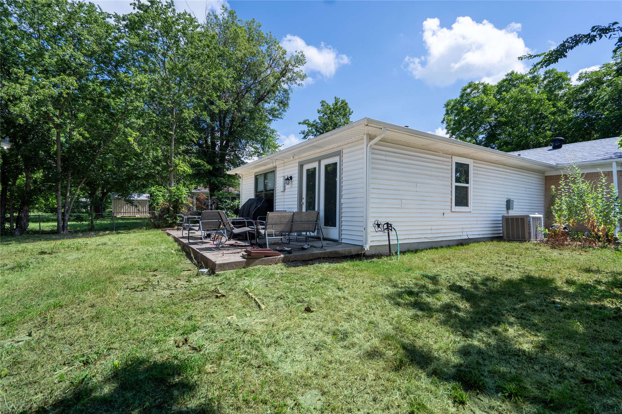 1409 Skyline Drive