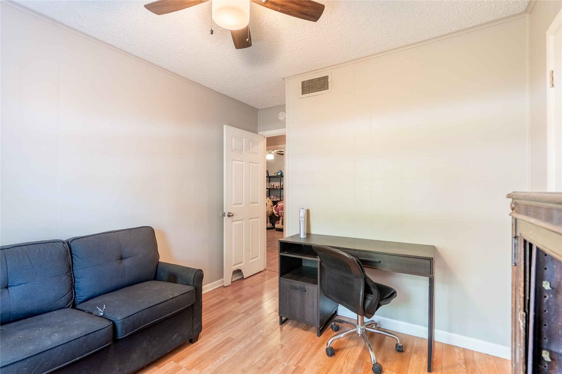 1409 Skyline Drive