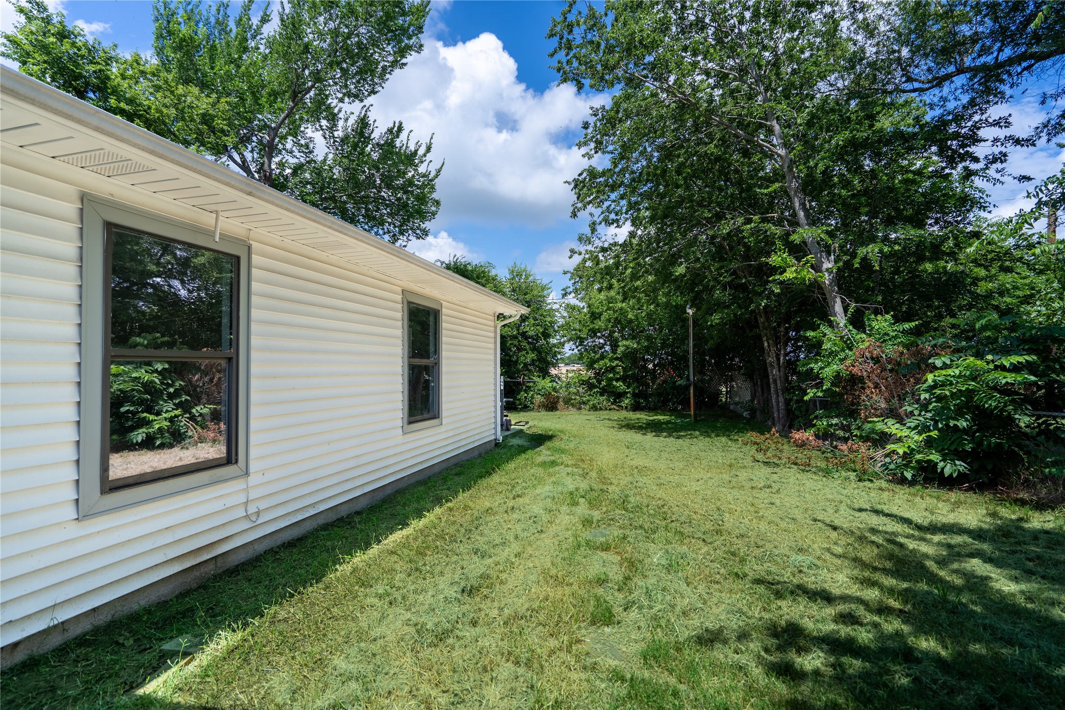 1409 Skyline Drive