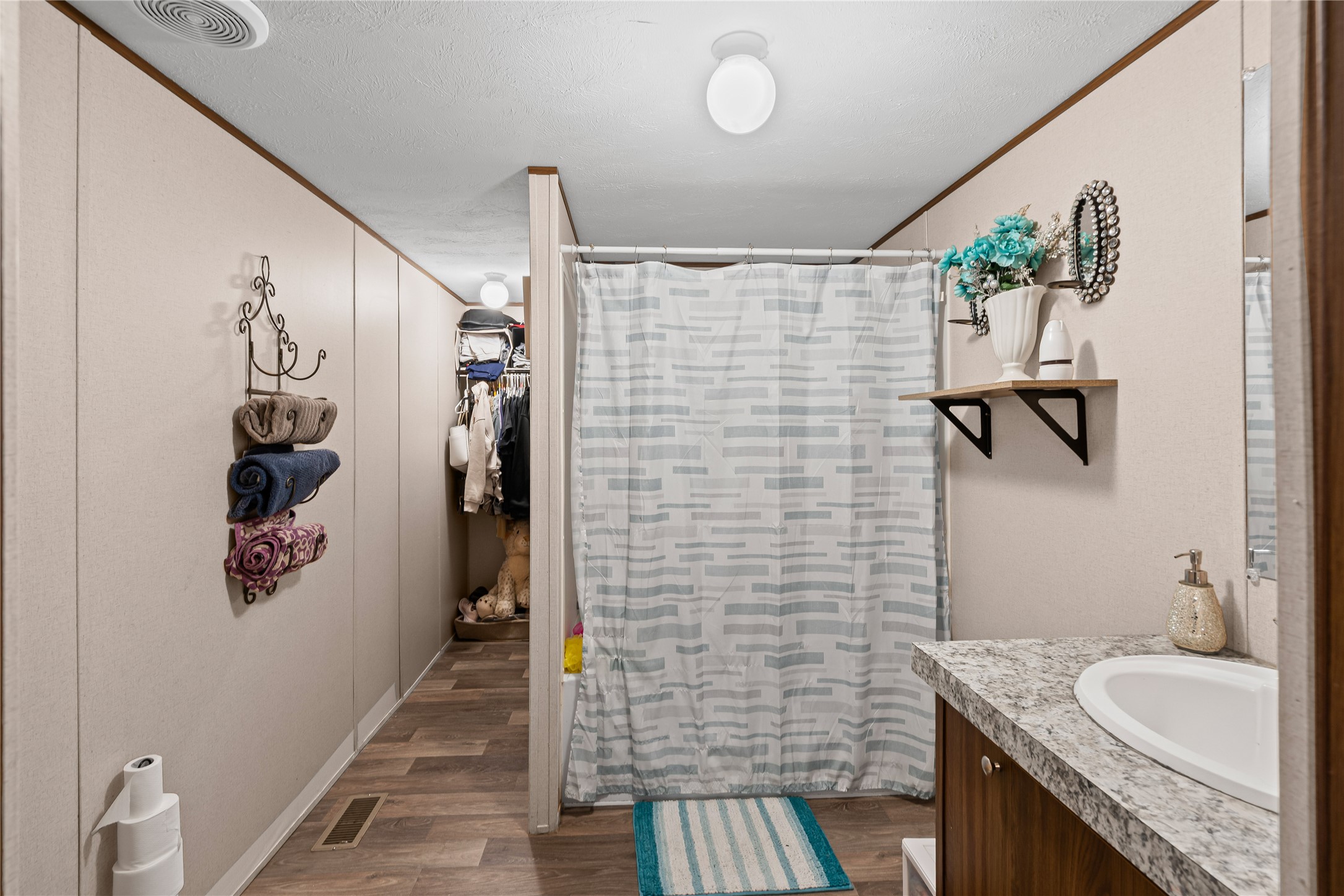 6108 Big Horn Drive