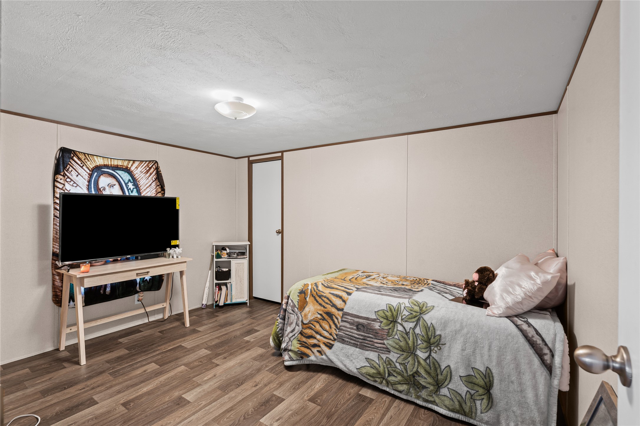 6108 Big Horn Drive