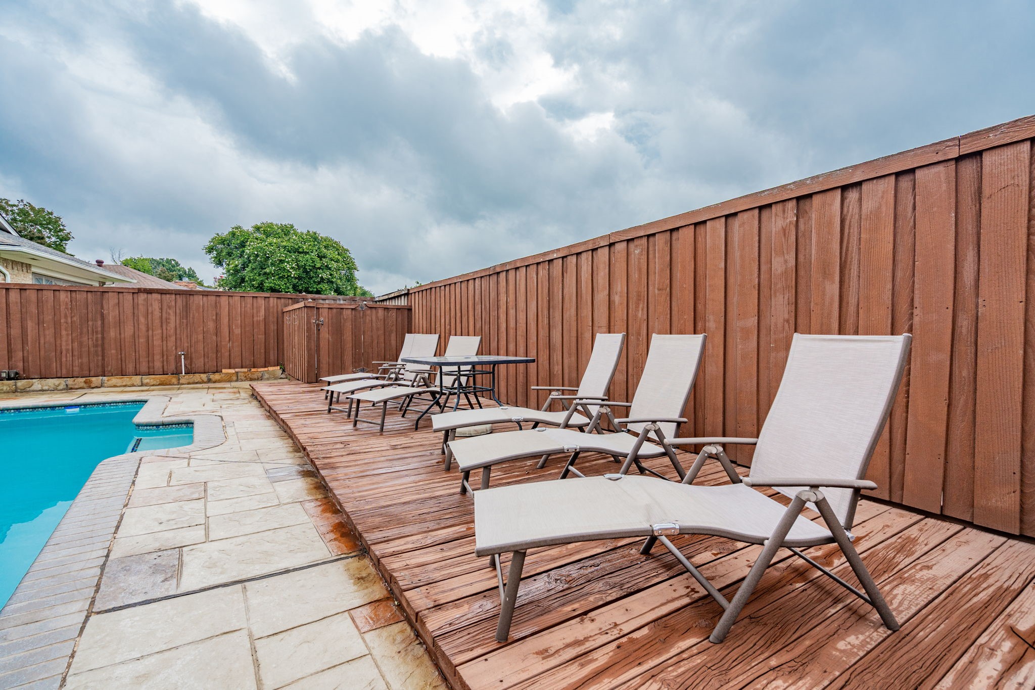 1802 Kensington Drive