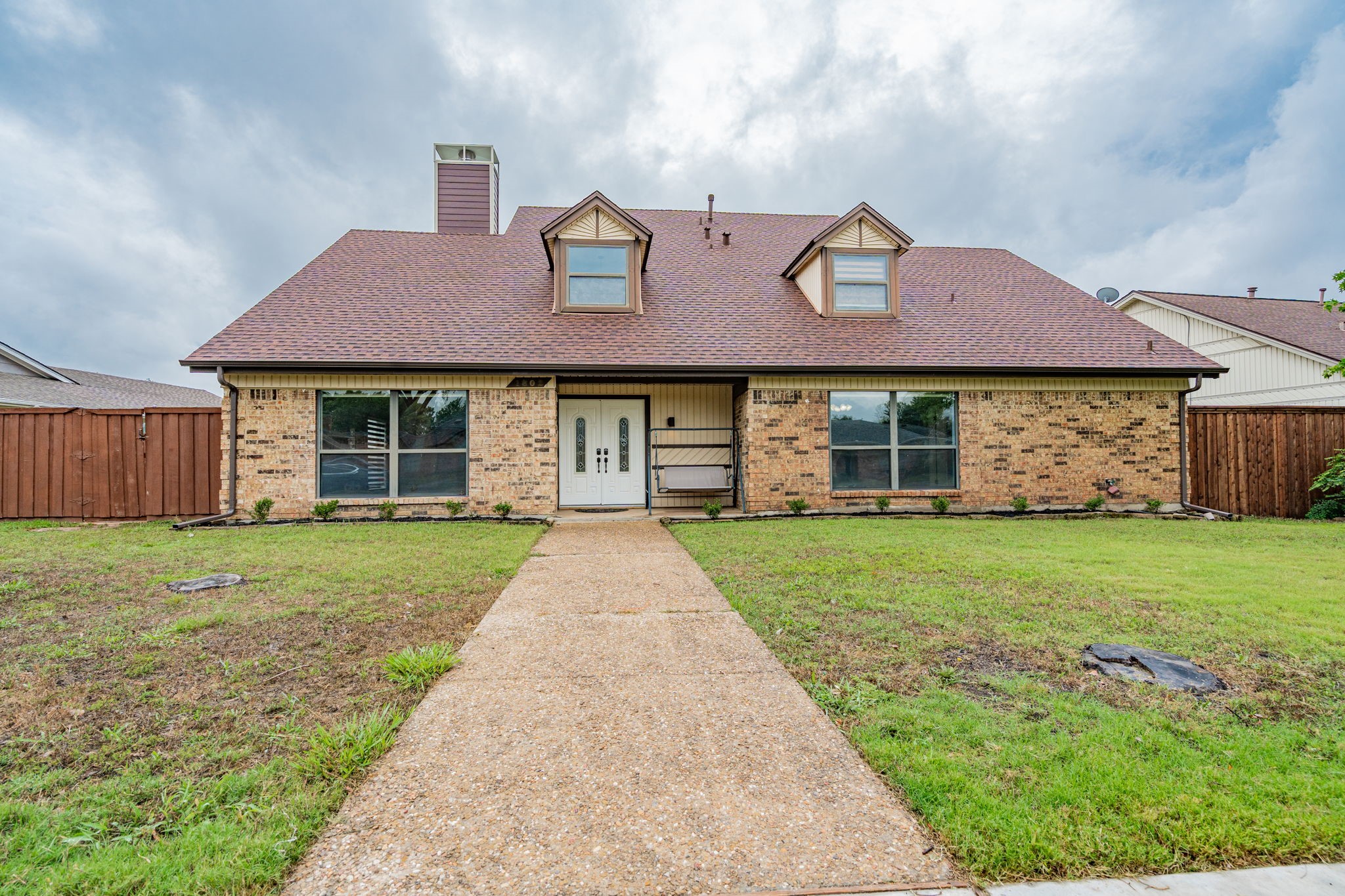 1802 Kensington Drive