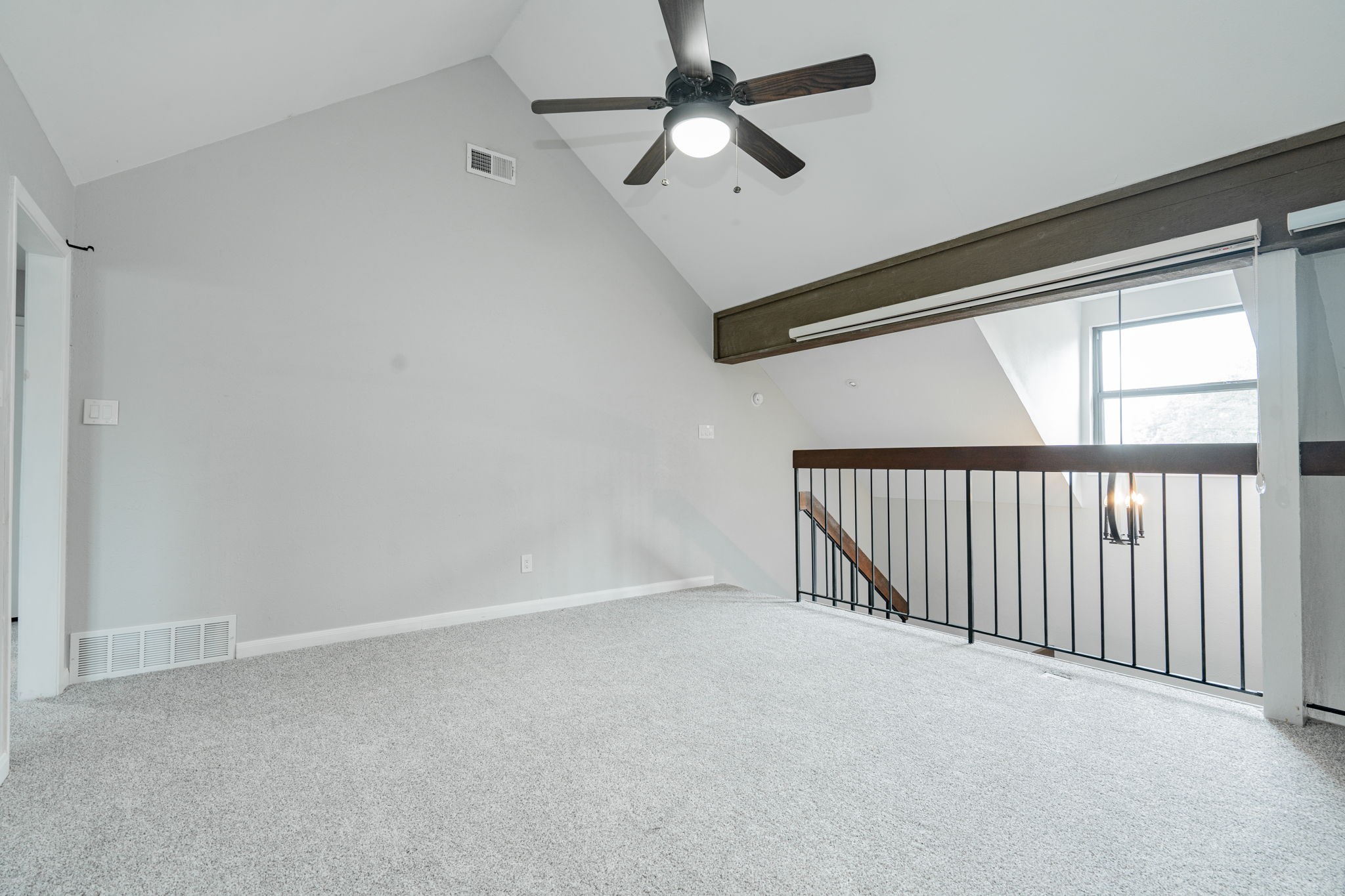 1802 Kensington Drive