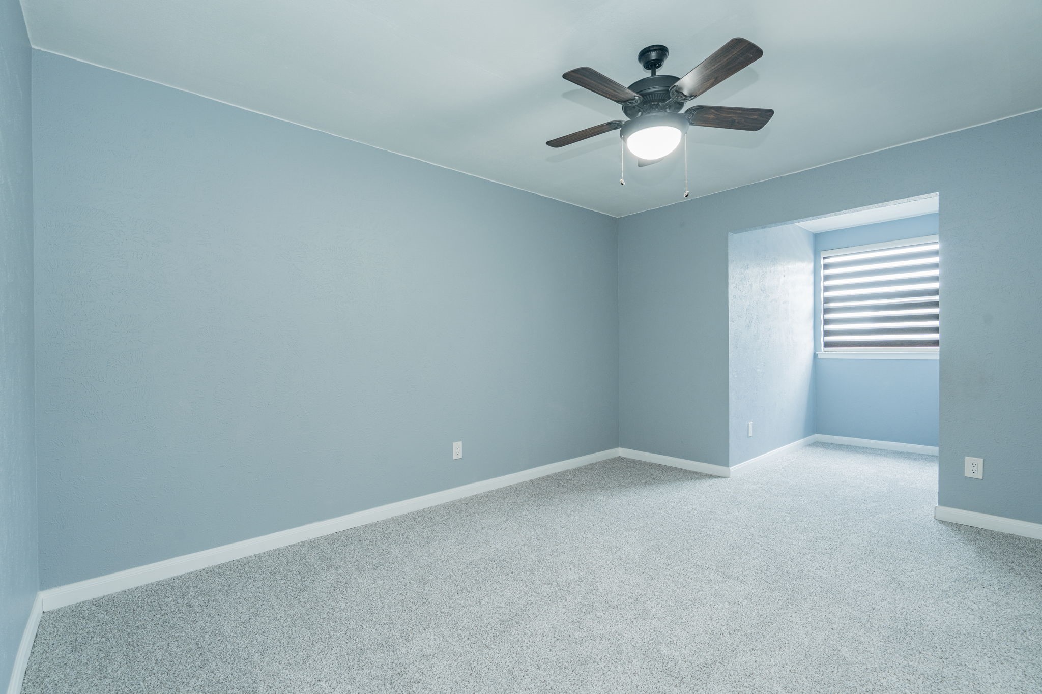 1802 Kensington Drive