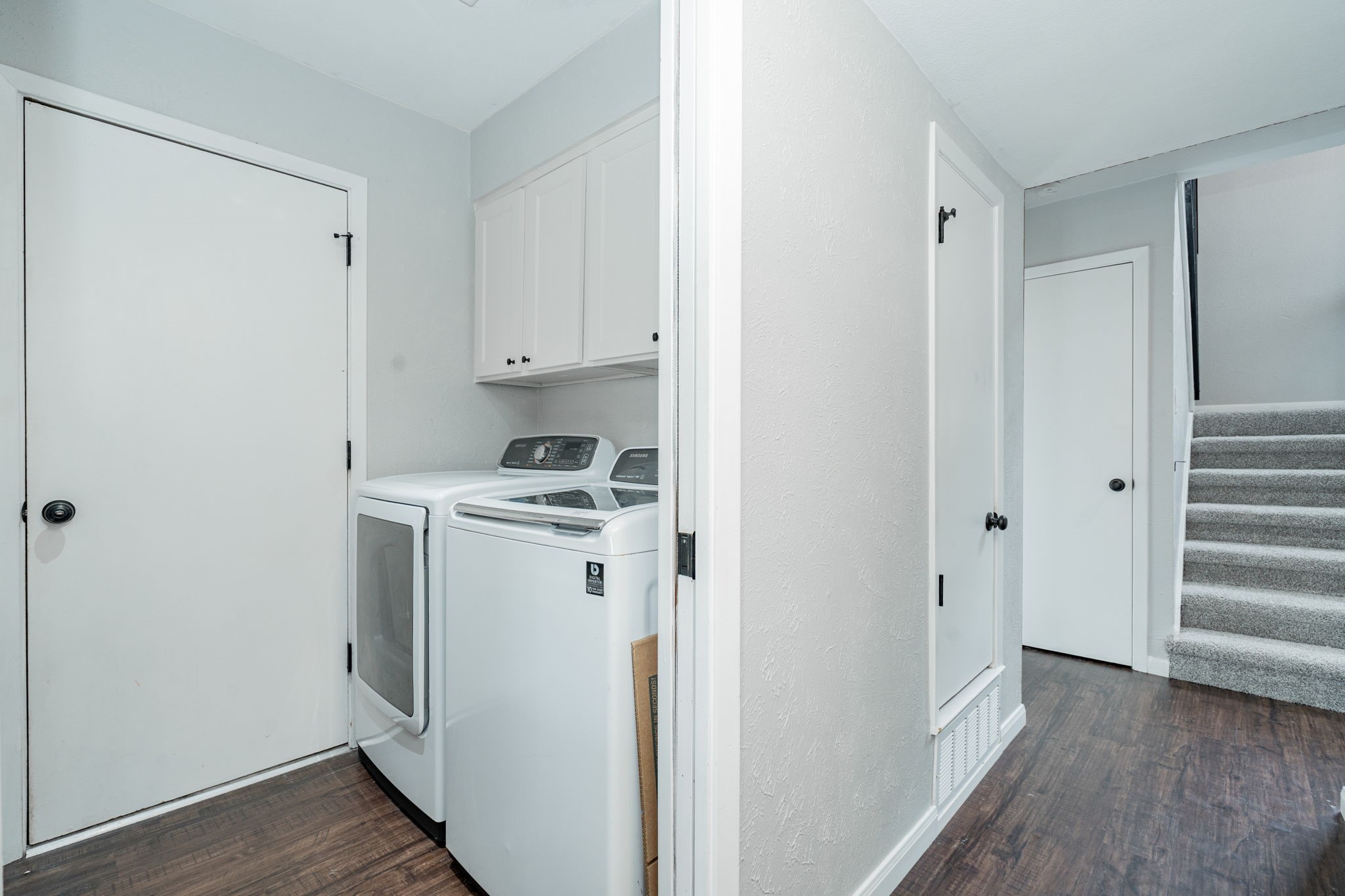 1802 Kensington Drive