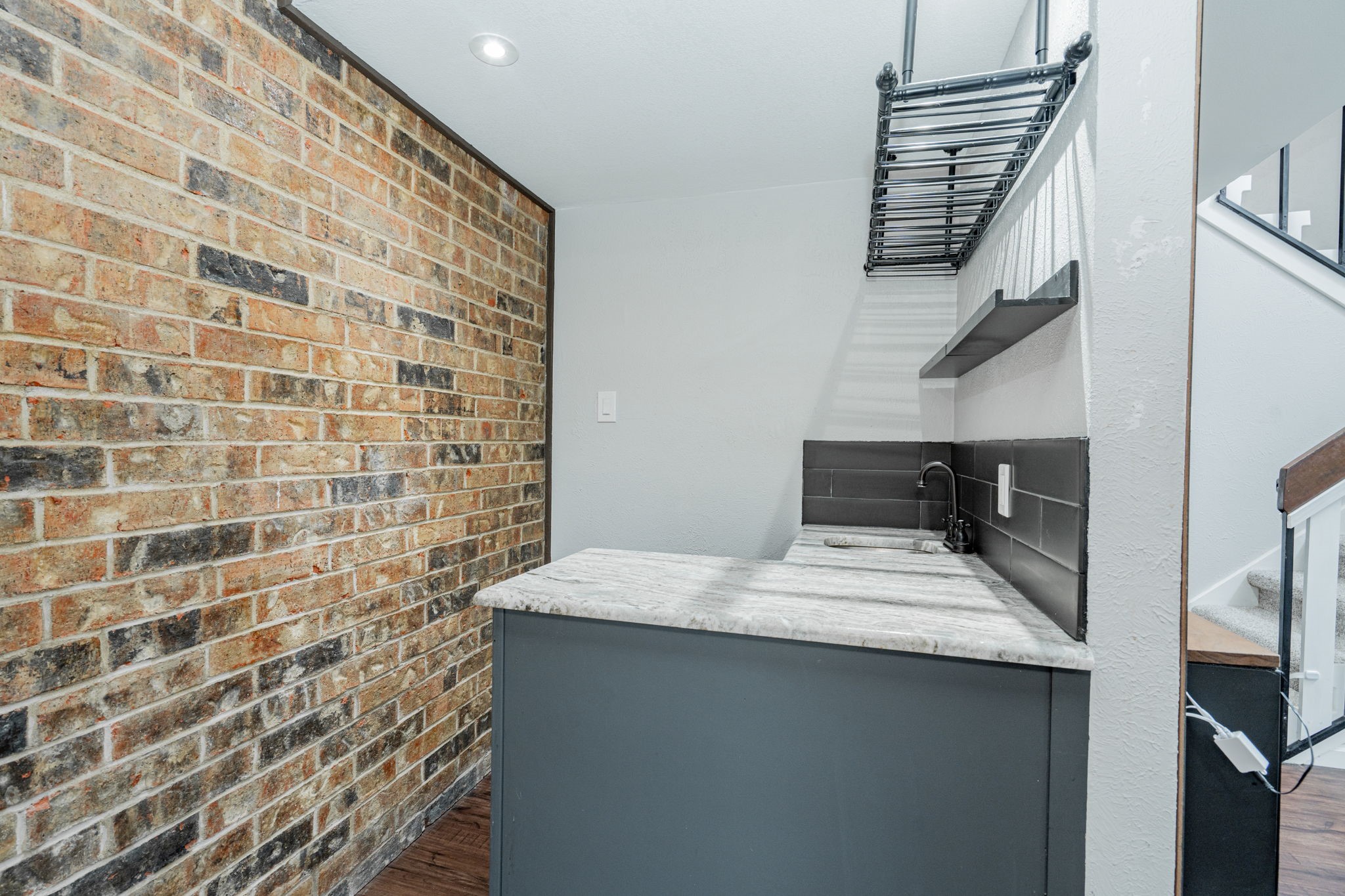 1802 Kensington Drive