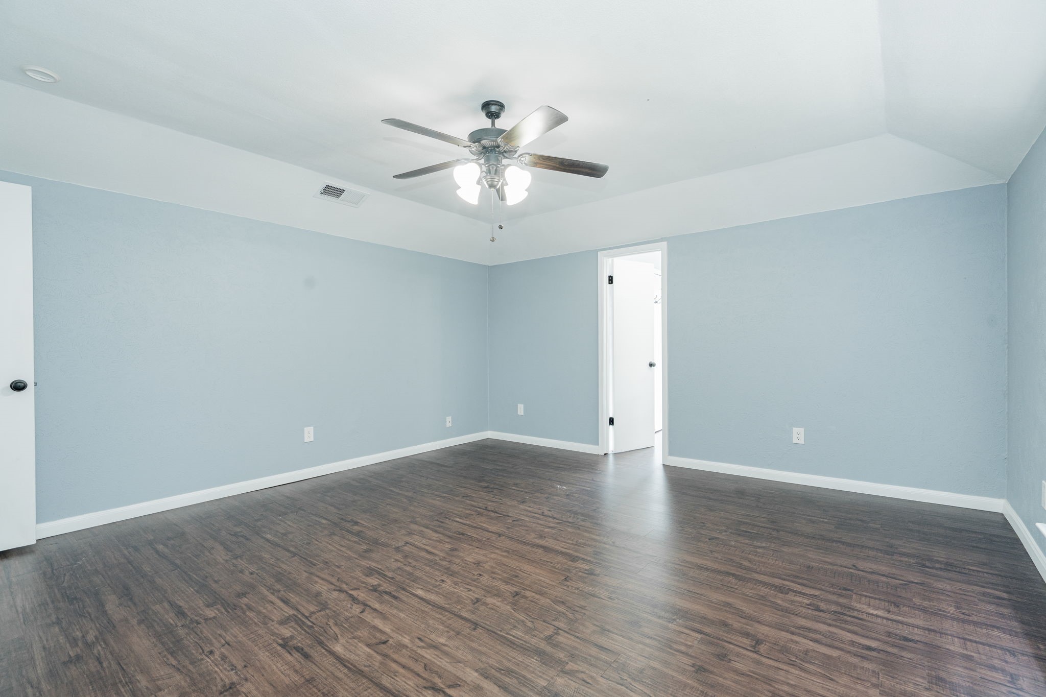 1802 Kensington Drive