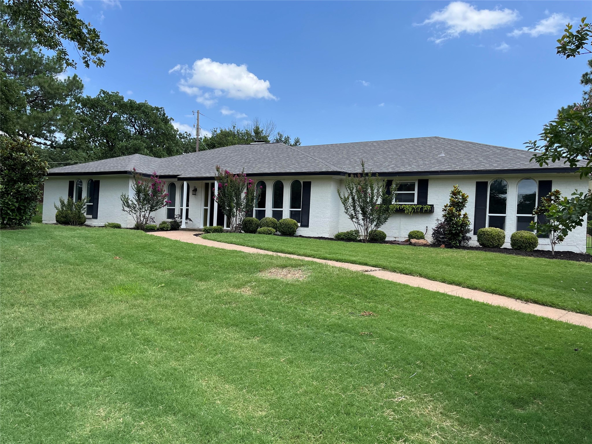 1005 Spanish Trail