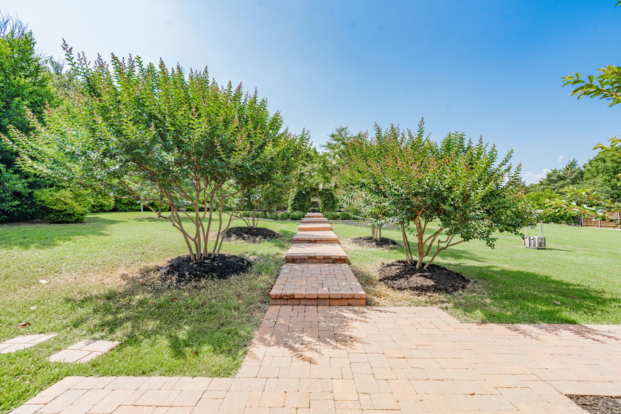 1005 Spanish Trail