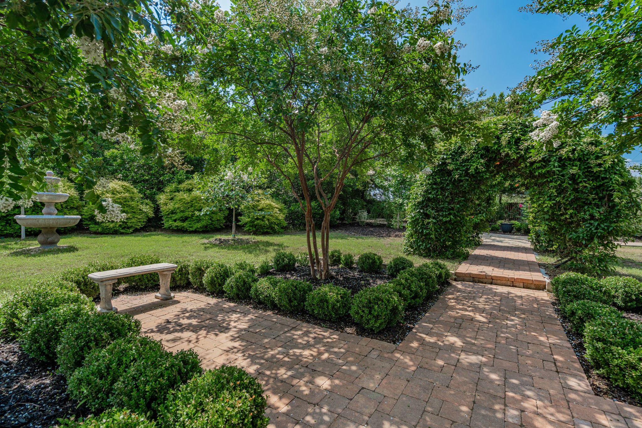 1005 Spanish Trail