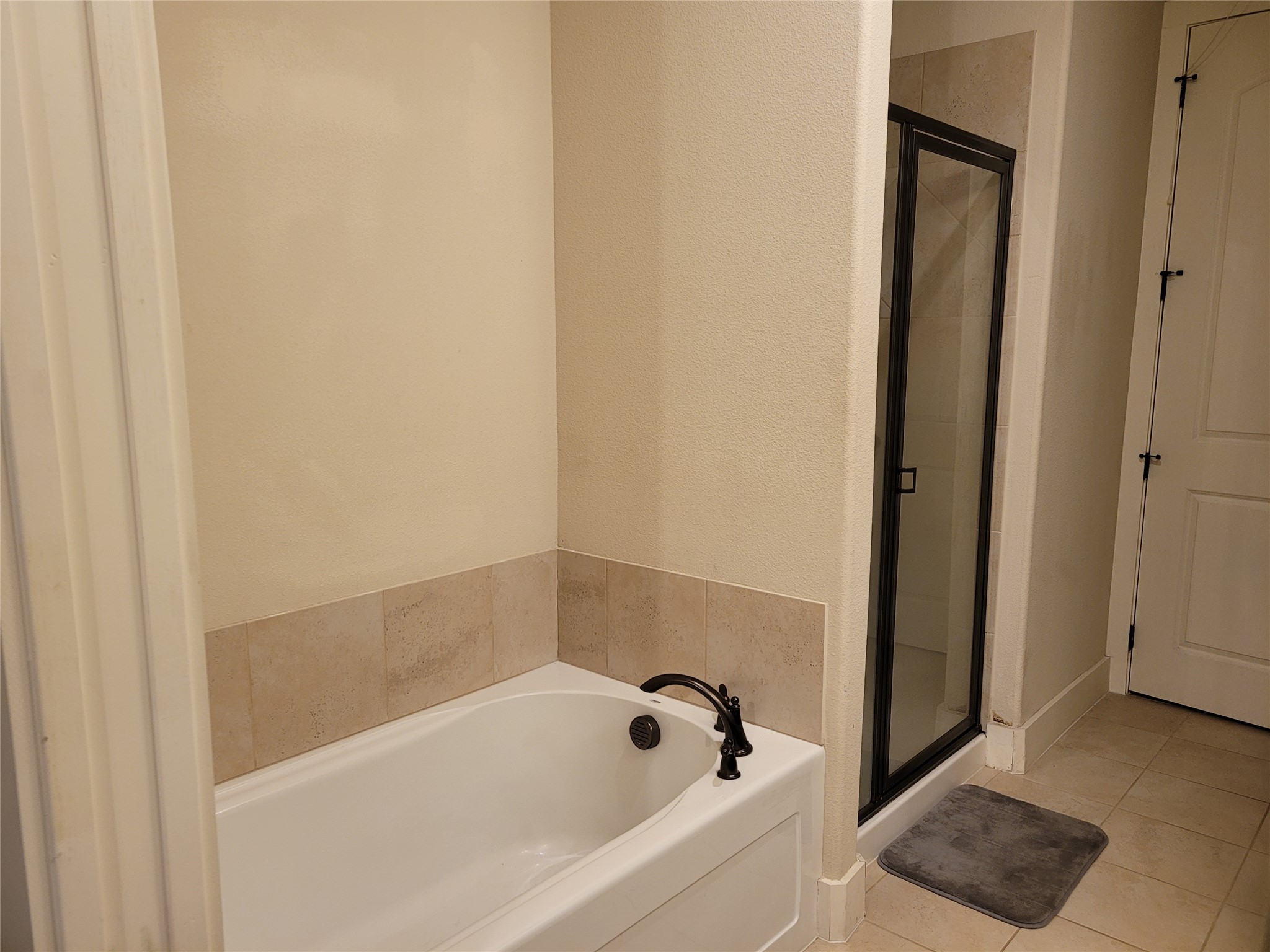 3033 Solana Circle