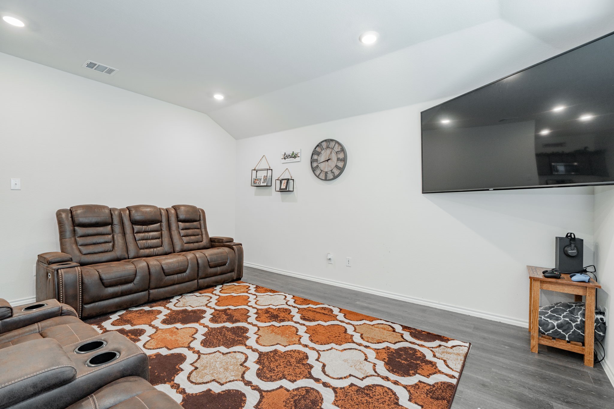 908 Old Bluff Road