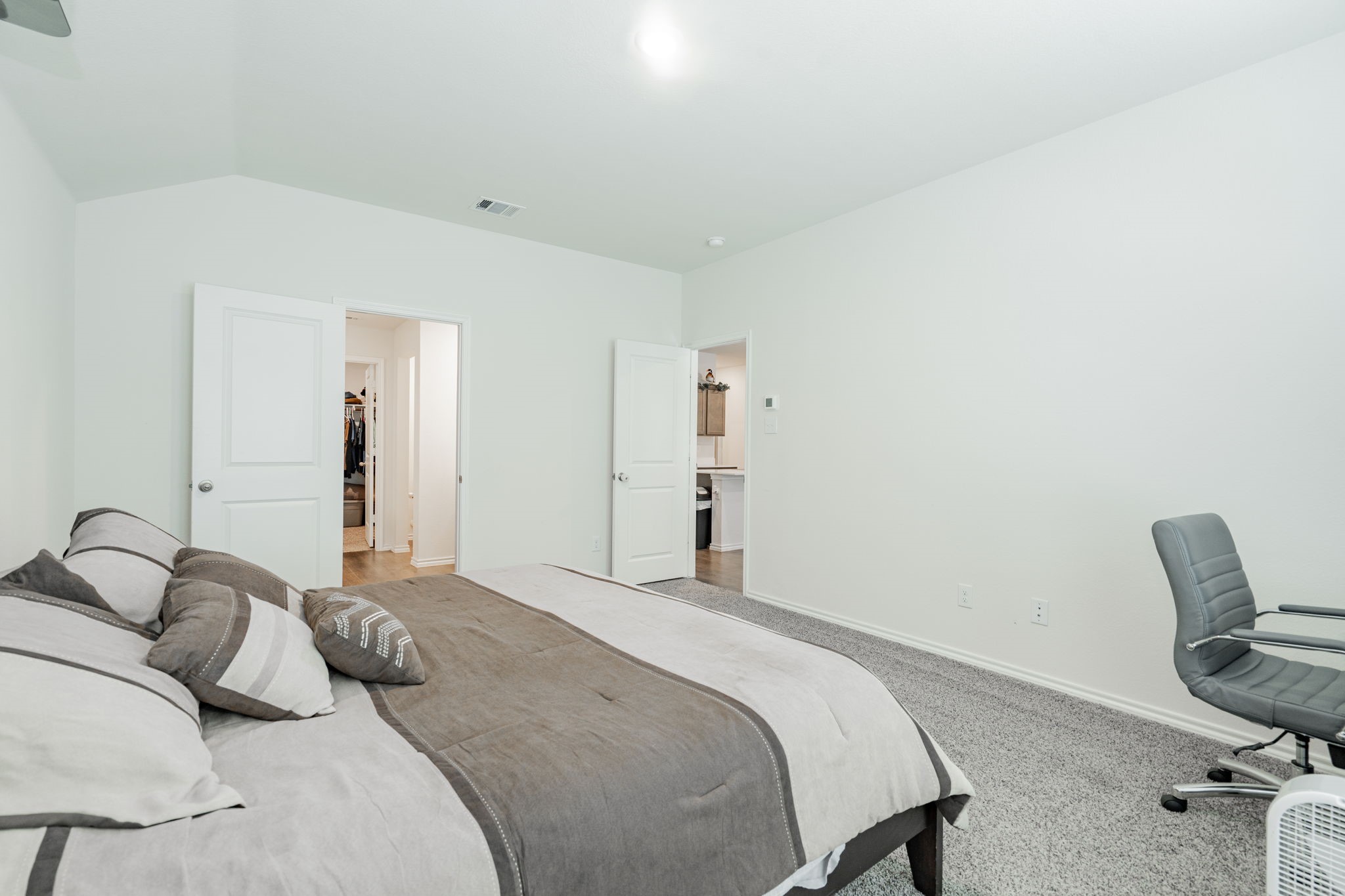 908 Old Bluff Road