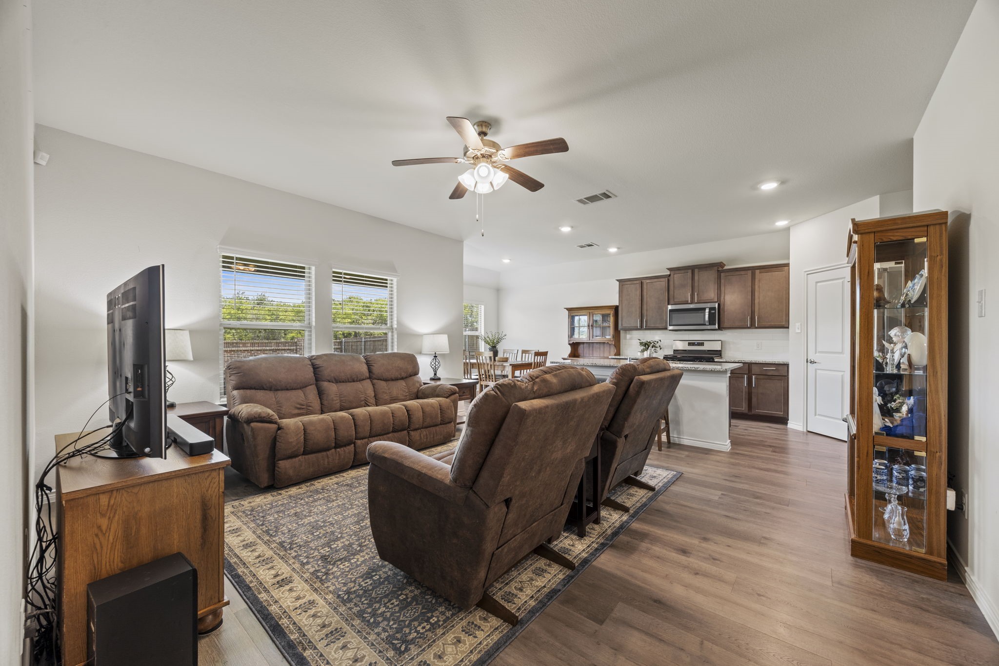 523 Summit Pass Lane