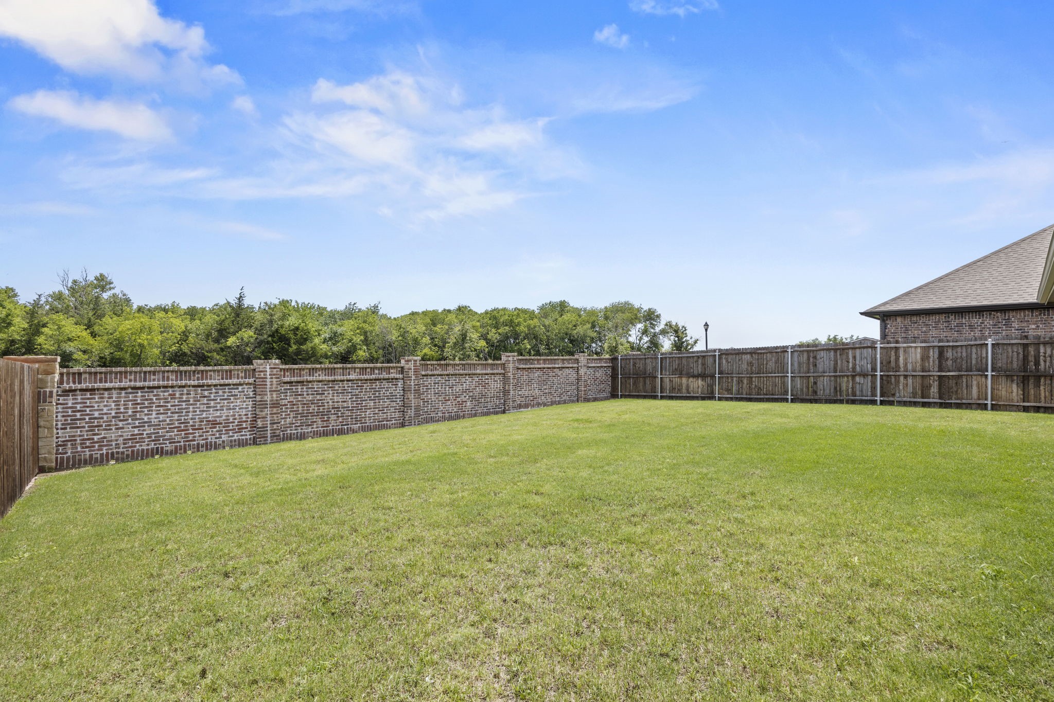 523 Summit Pass Lane