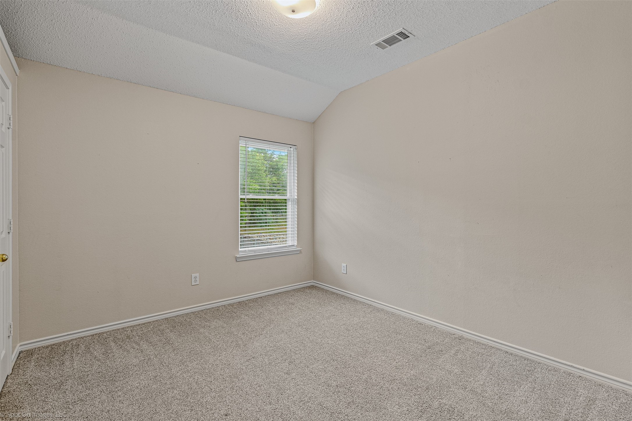 796 Oak Hollow Lane