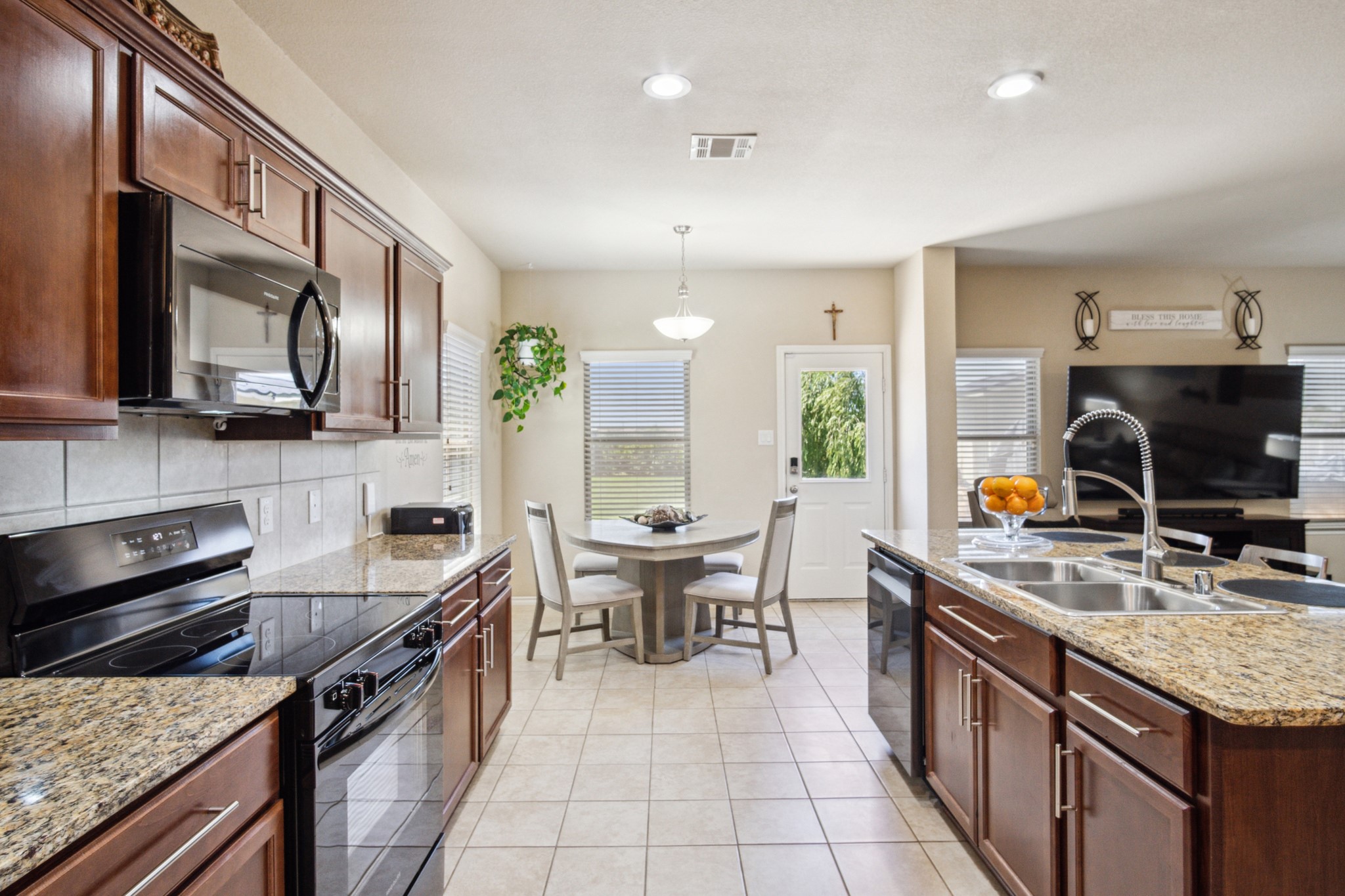 2419 Costley Court