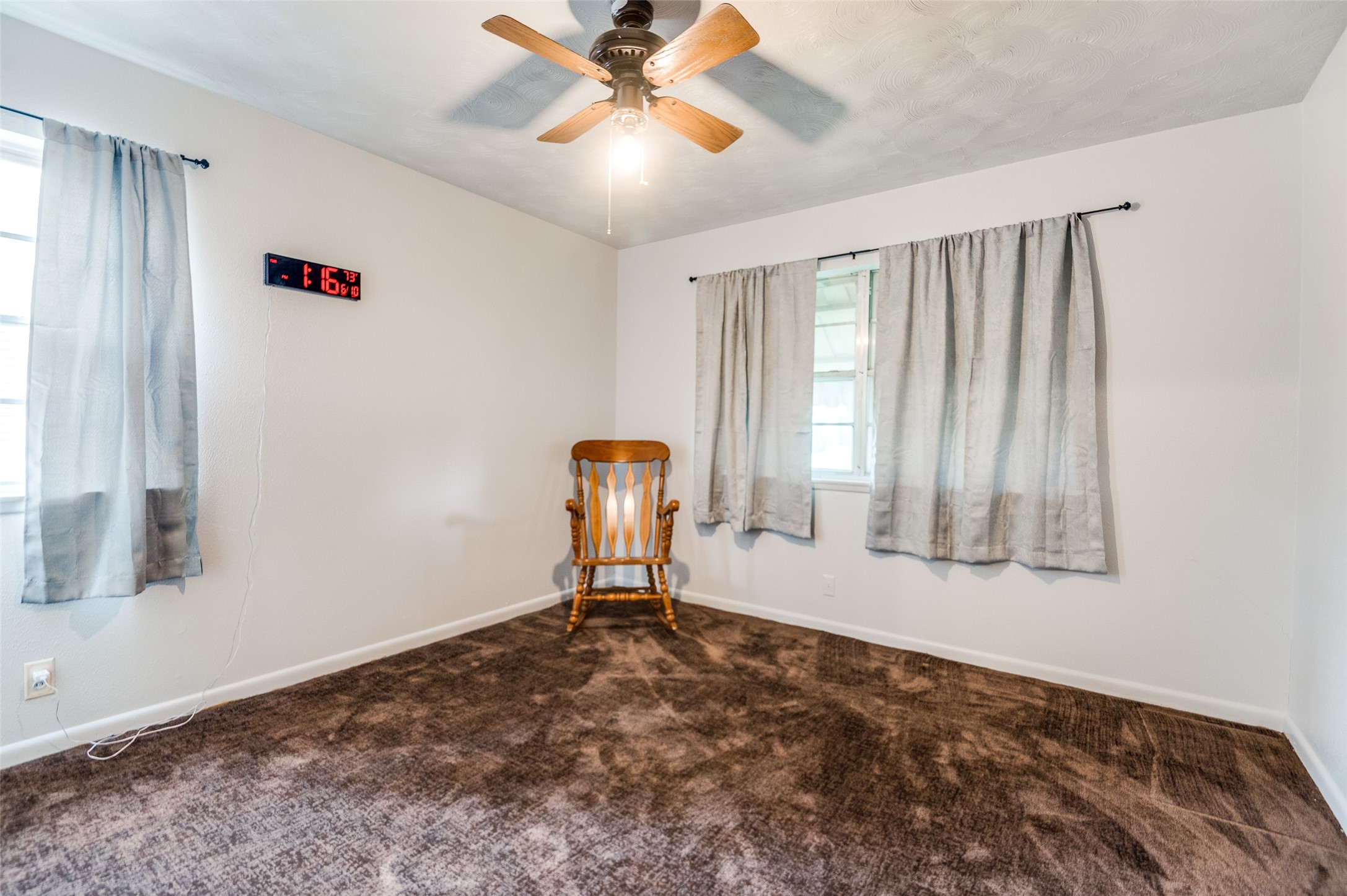 13910 Stardust Lane