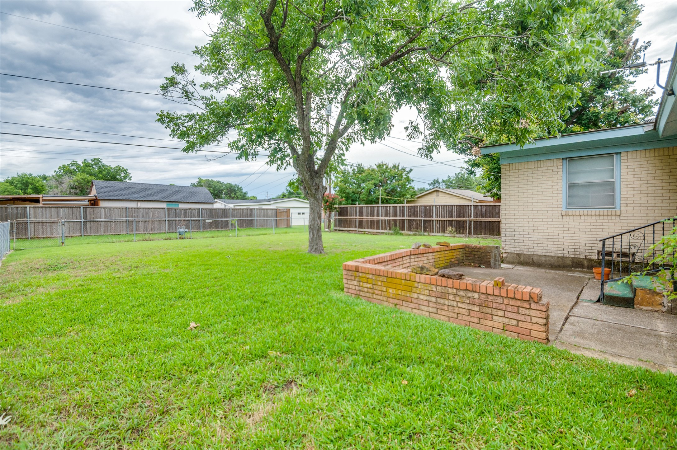 13910 Stardust Lane