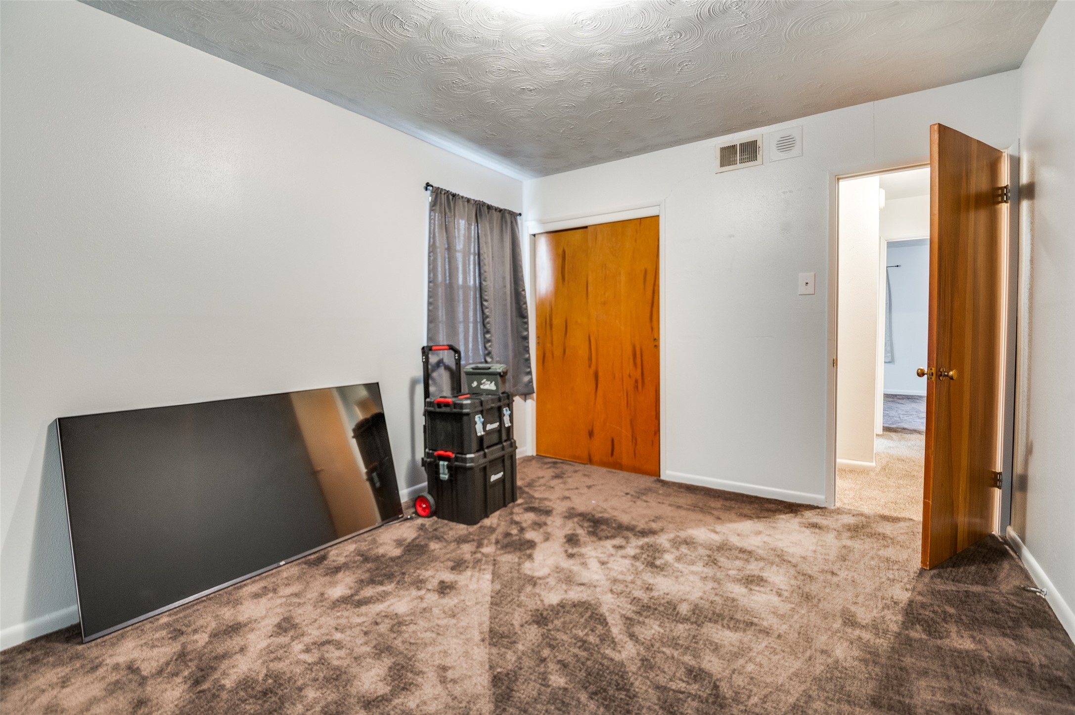 13910 Stardust Lane