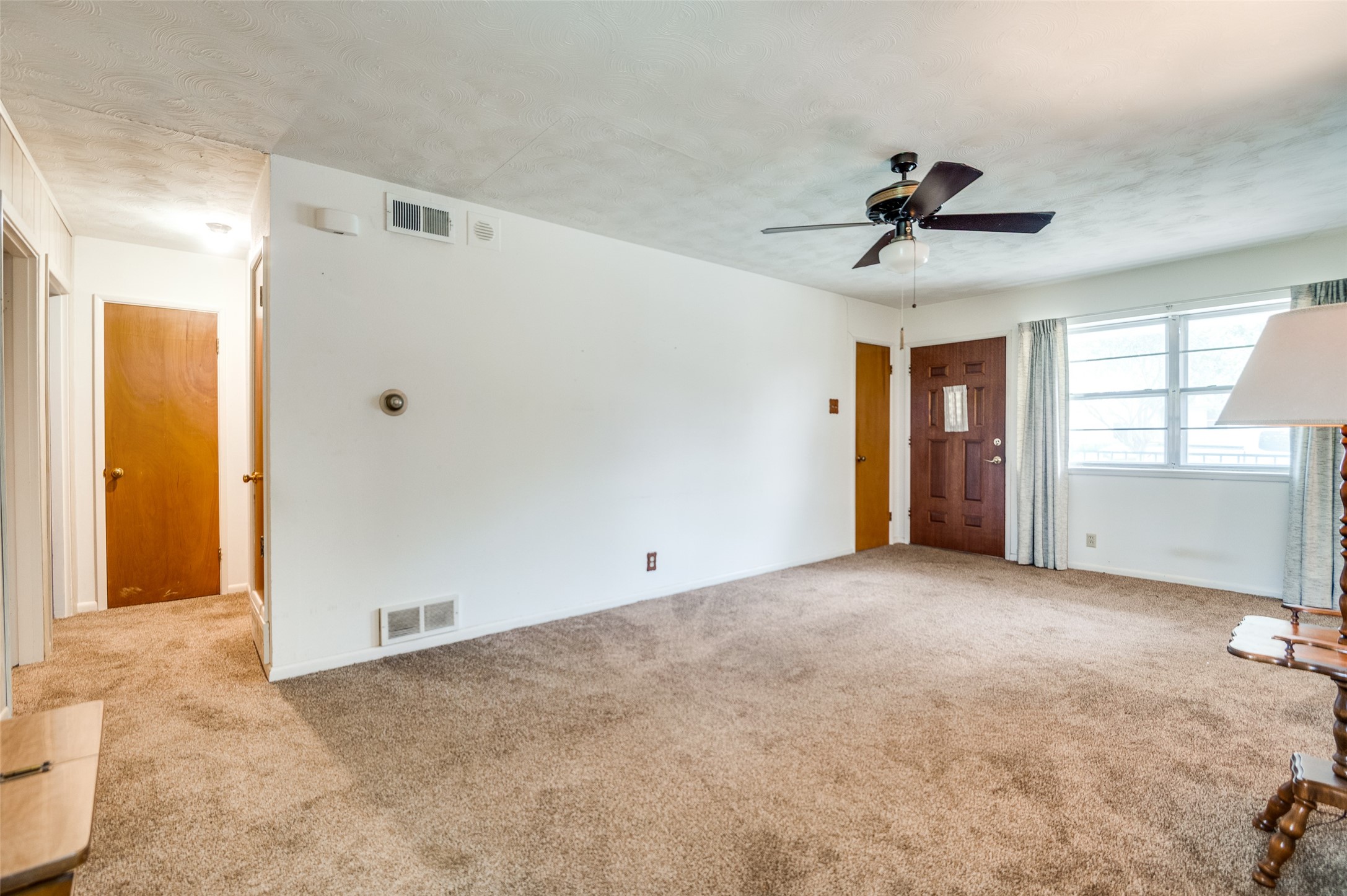 13910 Stardust Lane
