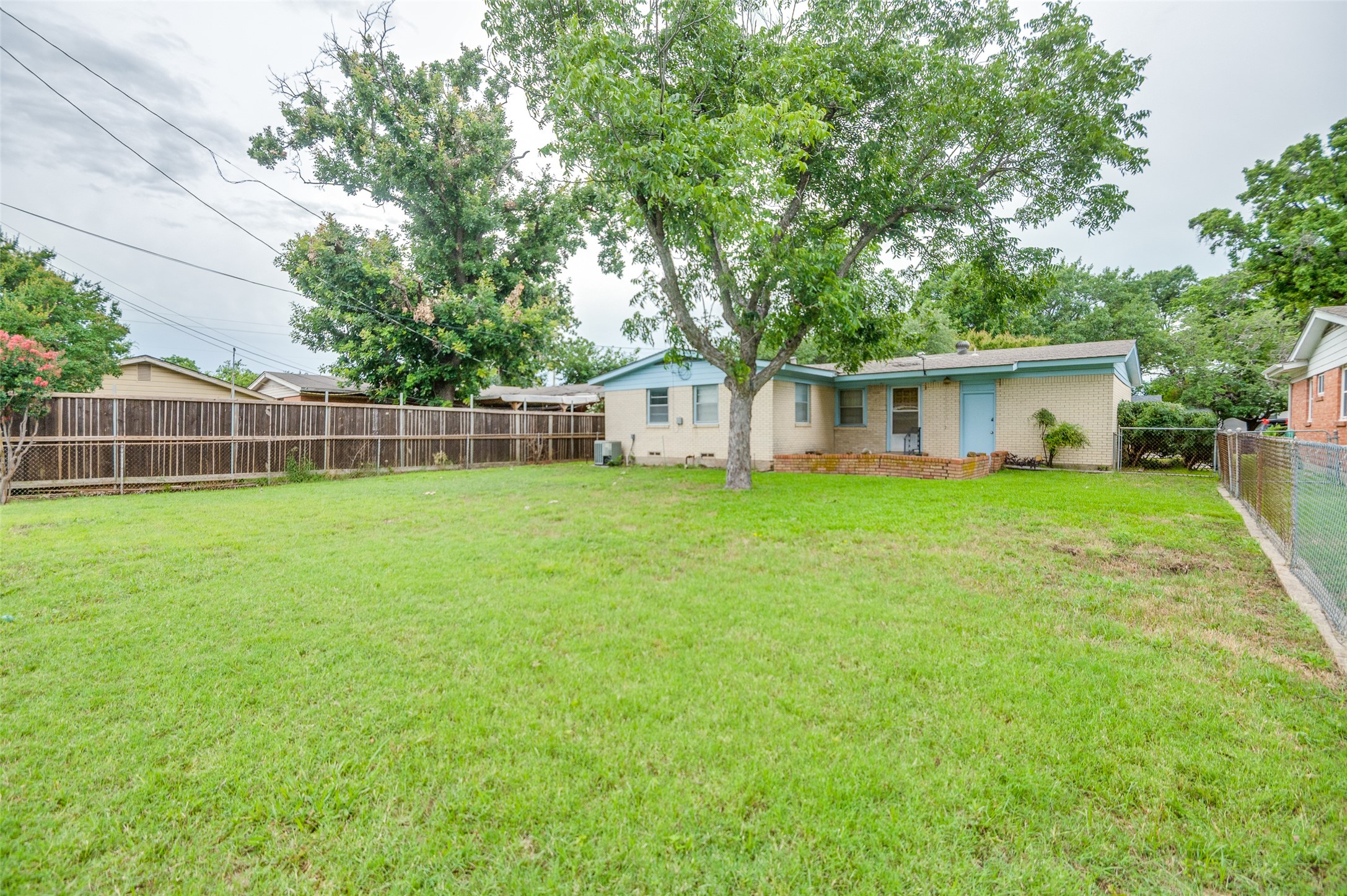 13910 Stardust Lane