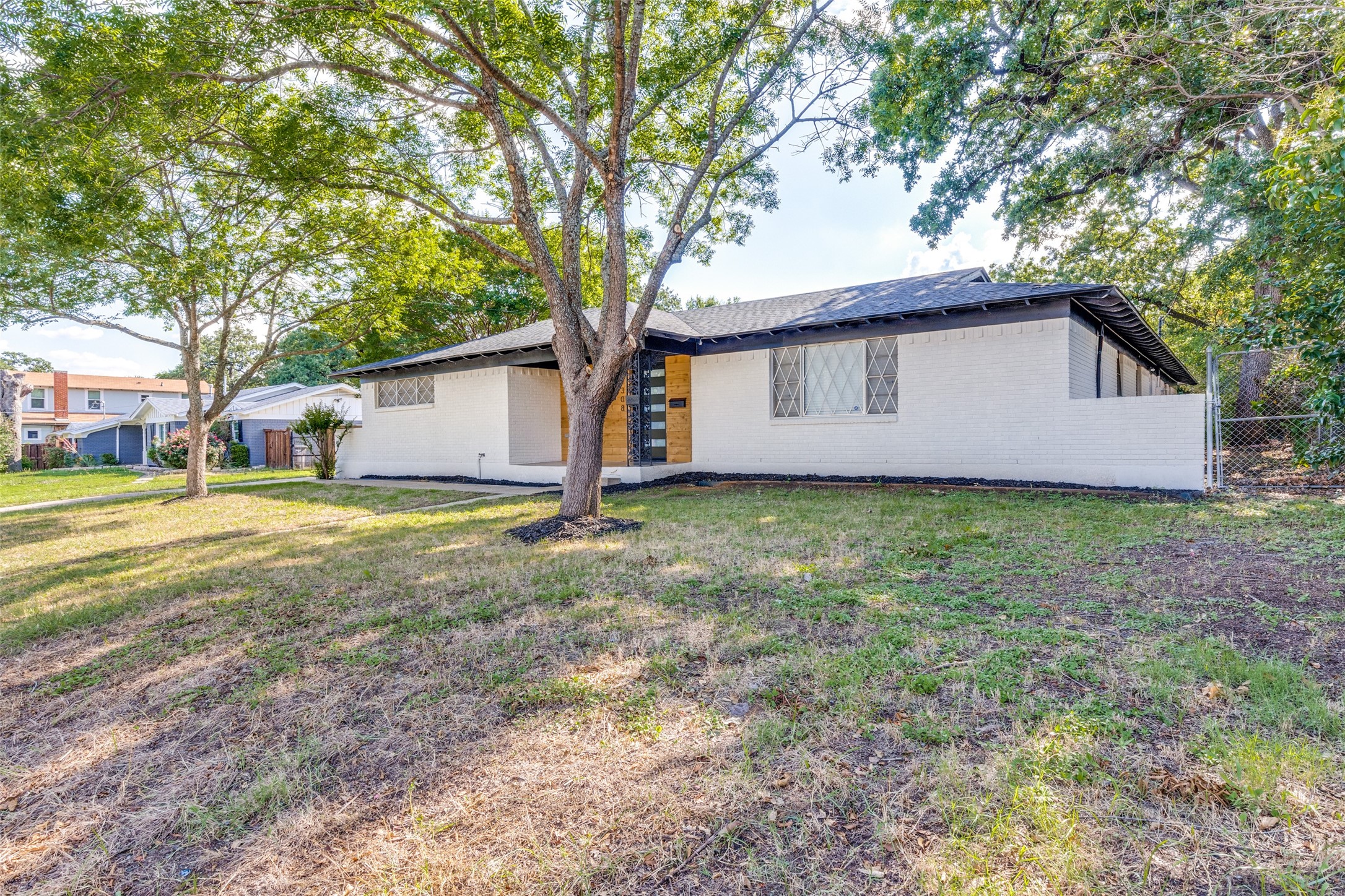 2308 Lynnhaven Road