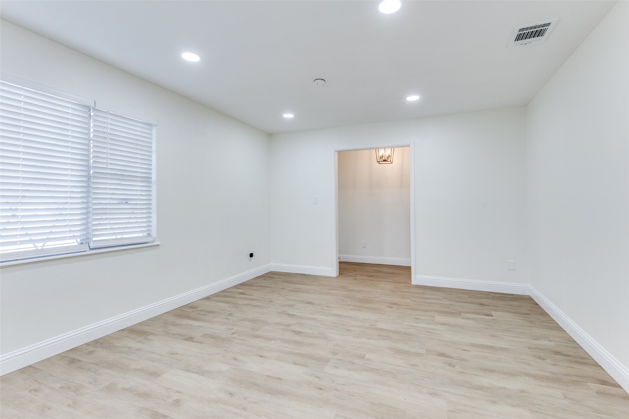 2308 Lynnhaven Road