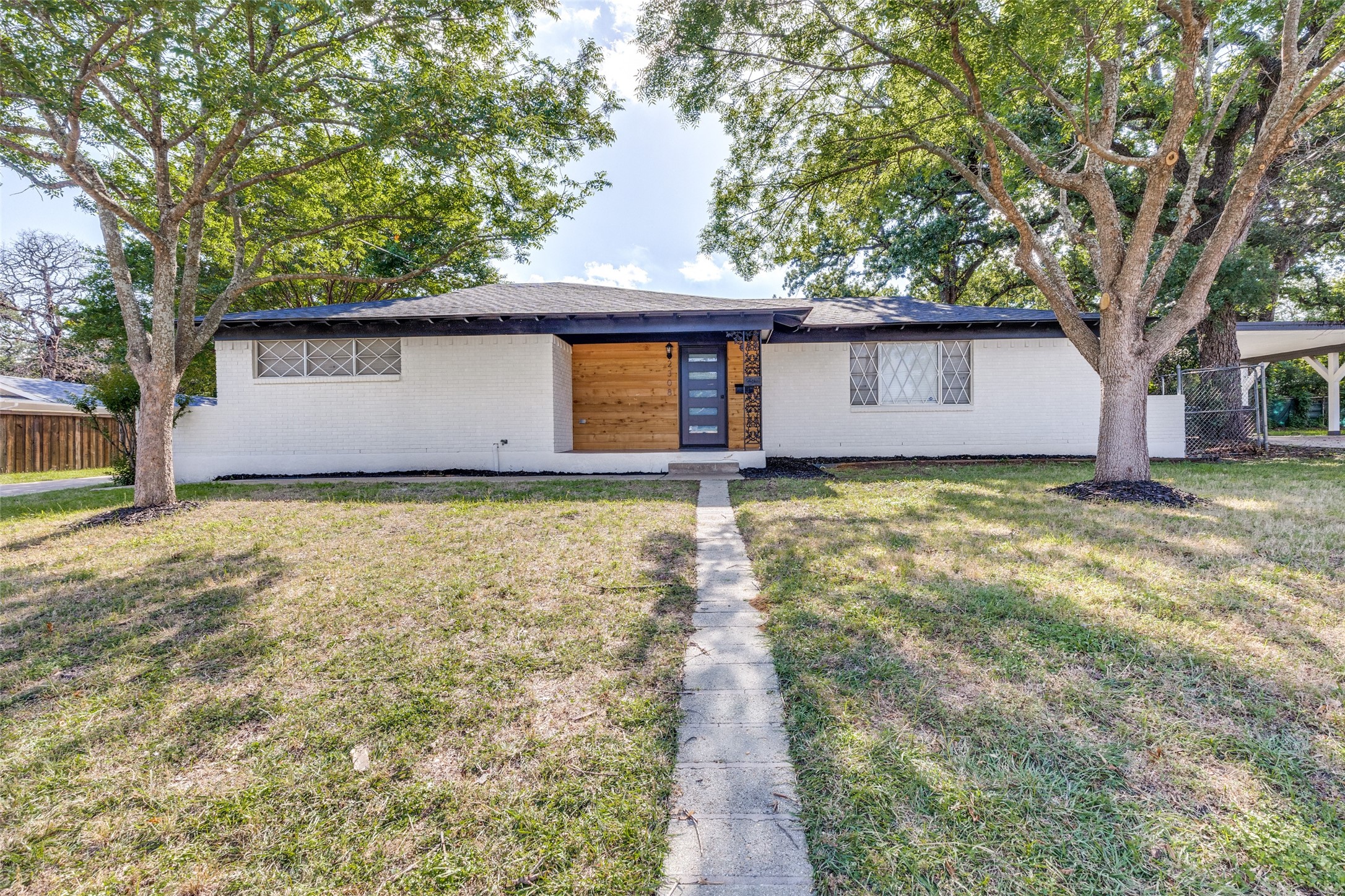 2308 Lynnhaven Road