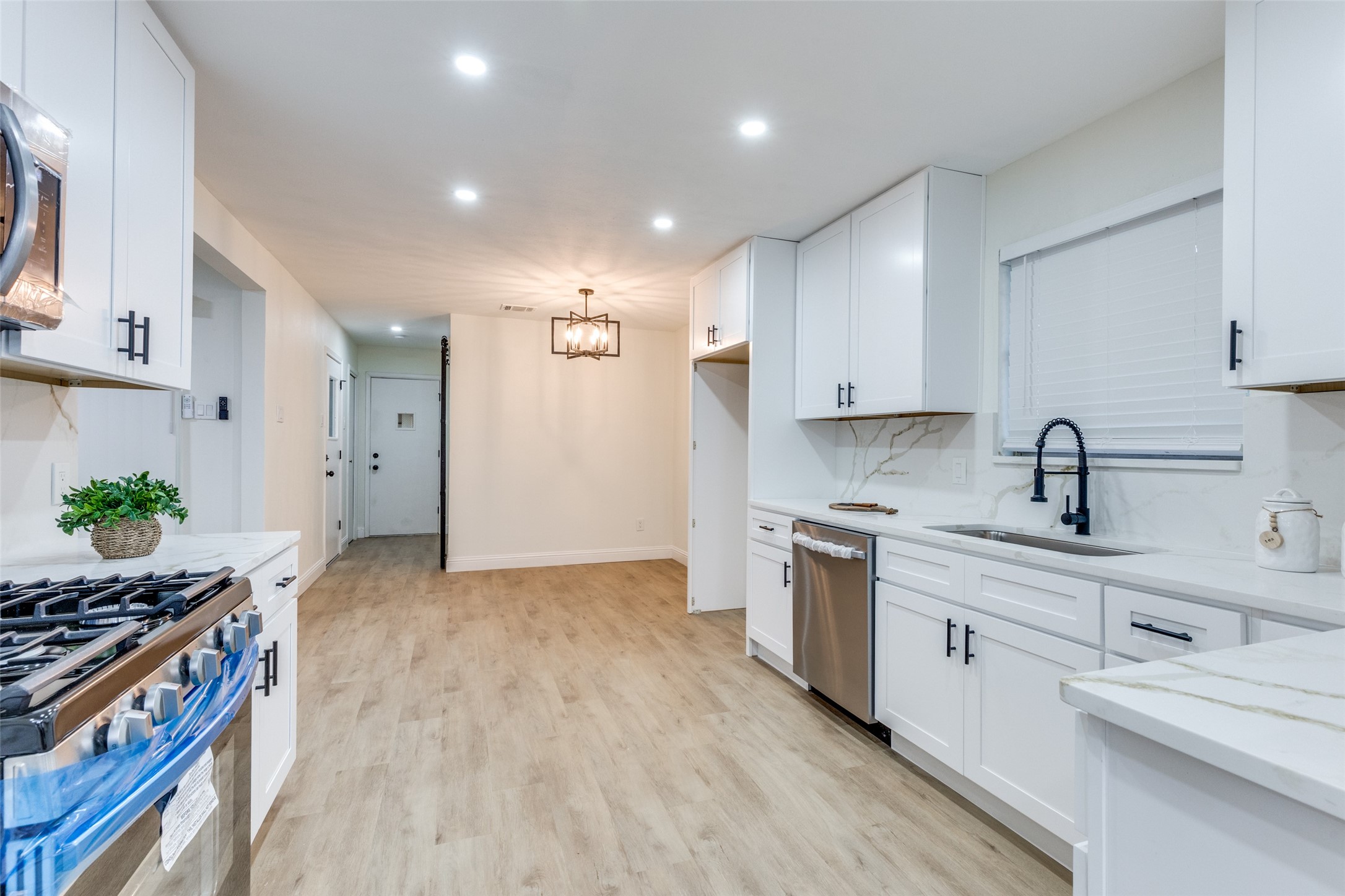 2308 Lynnhaven Road